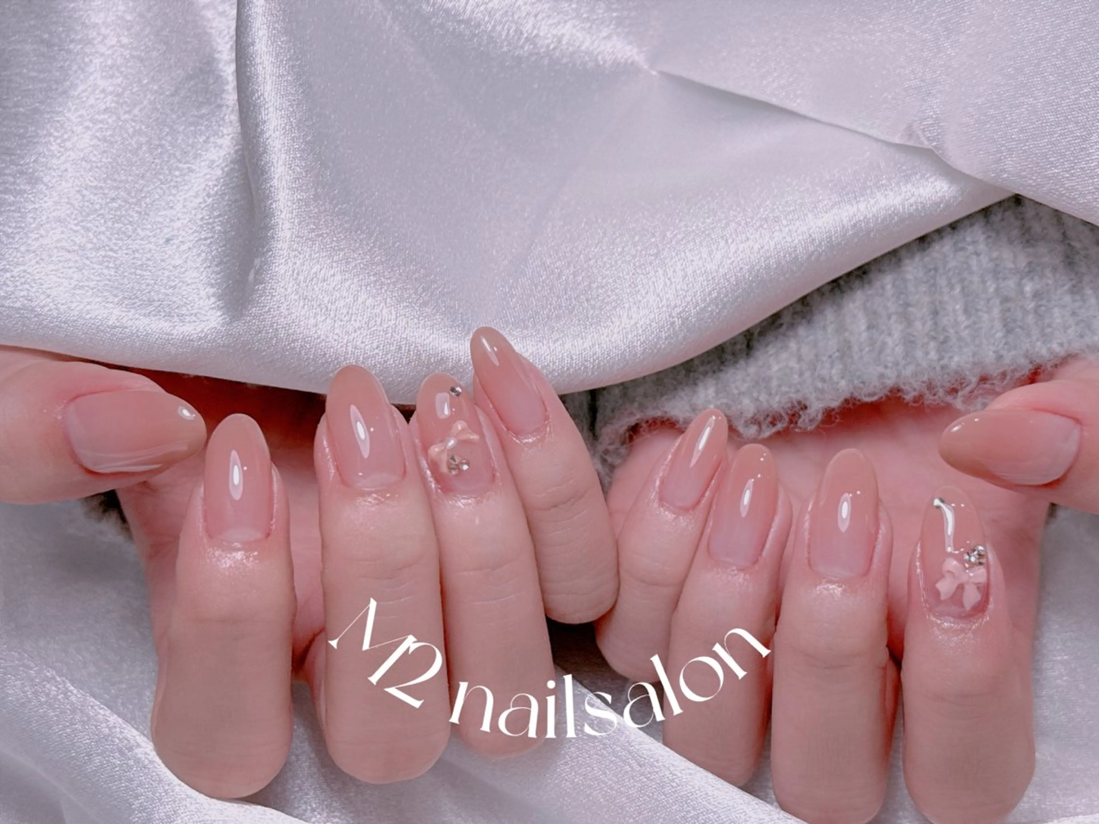 ネイル ストーンネイル ハンドネイル 長さだし専門店 M2　rikaのネイルデザイン