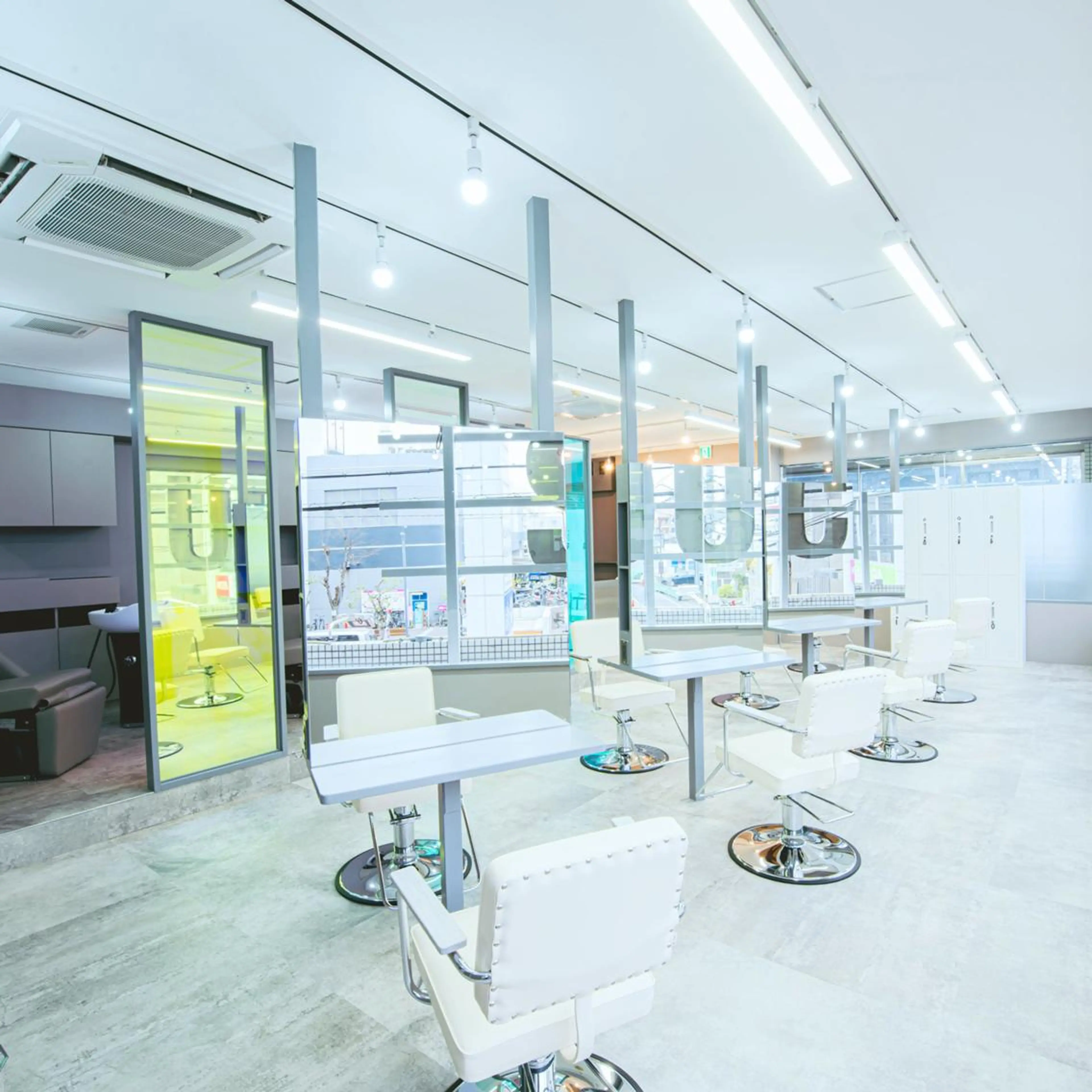 SOURCE茨木/ ヘアケア/艶カラー✨のヘアスタイル