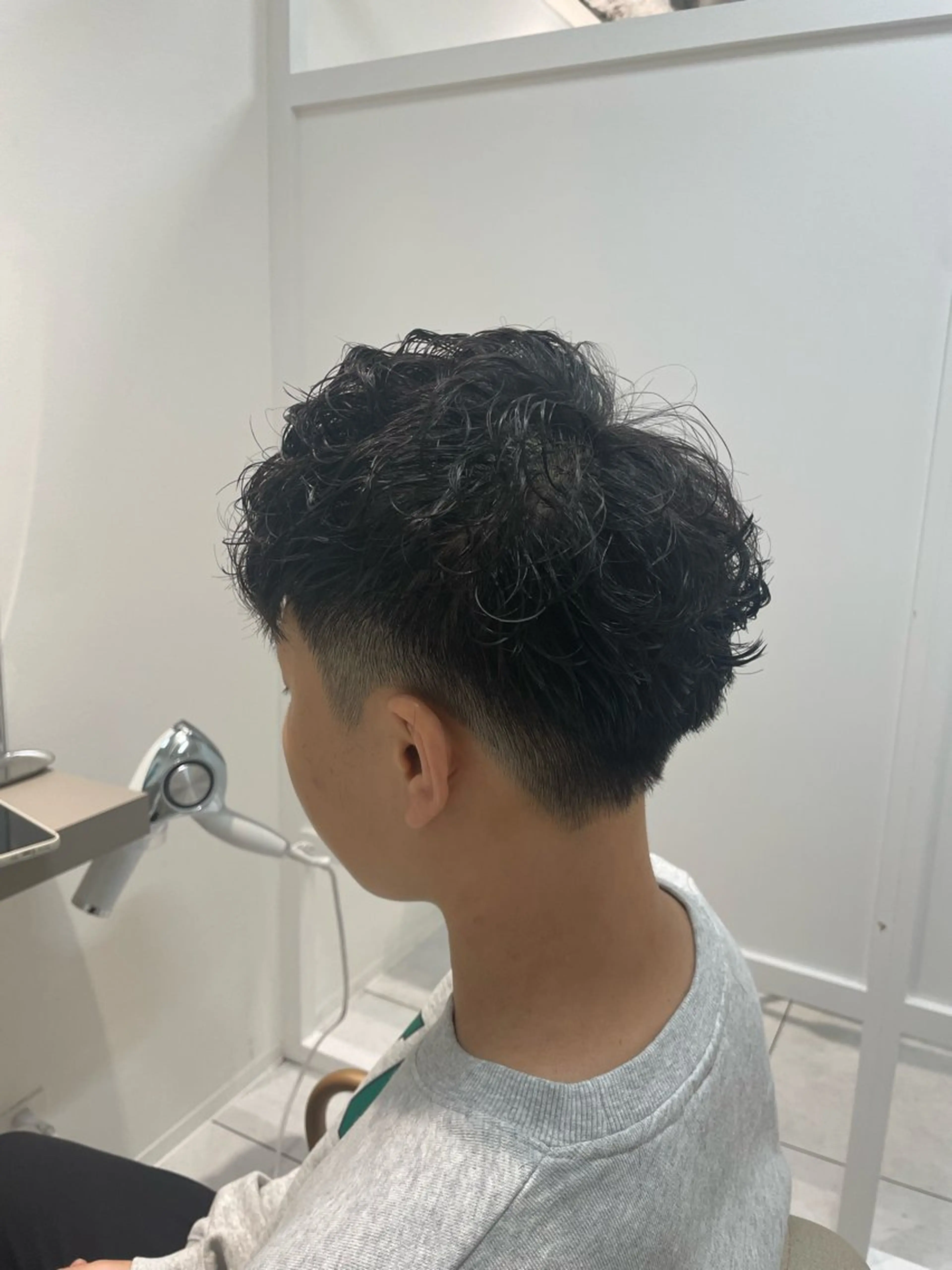 メンズ カット➕パーマ➕トリートメント🌻の写真