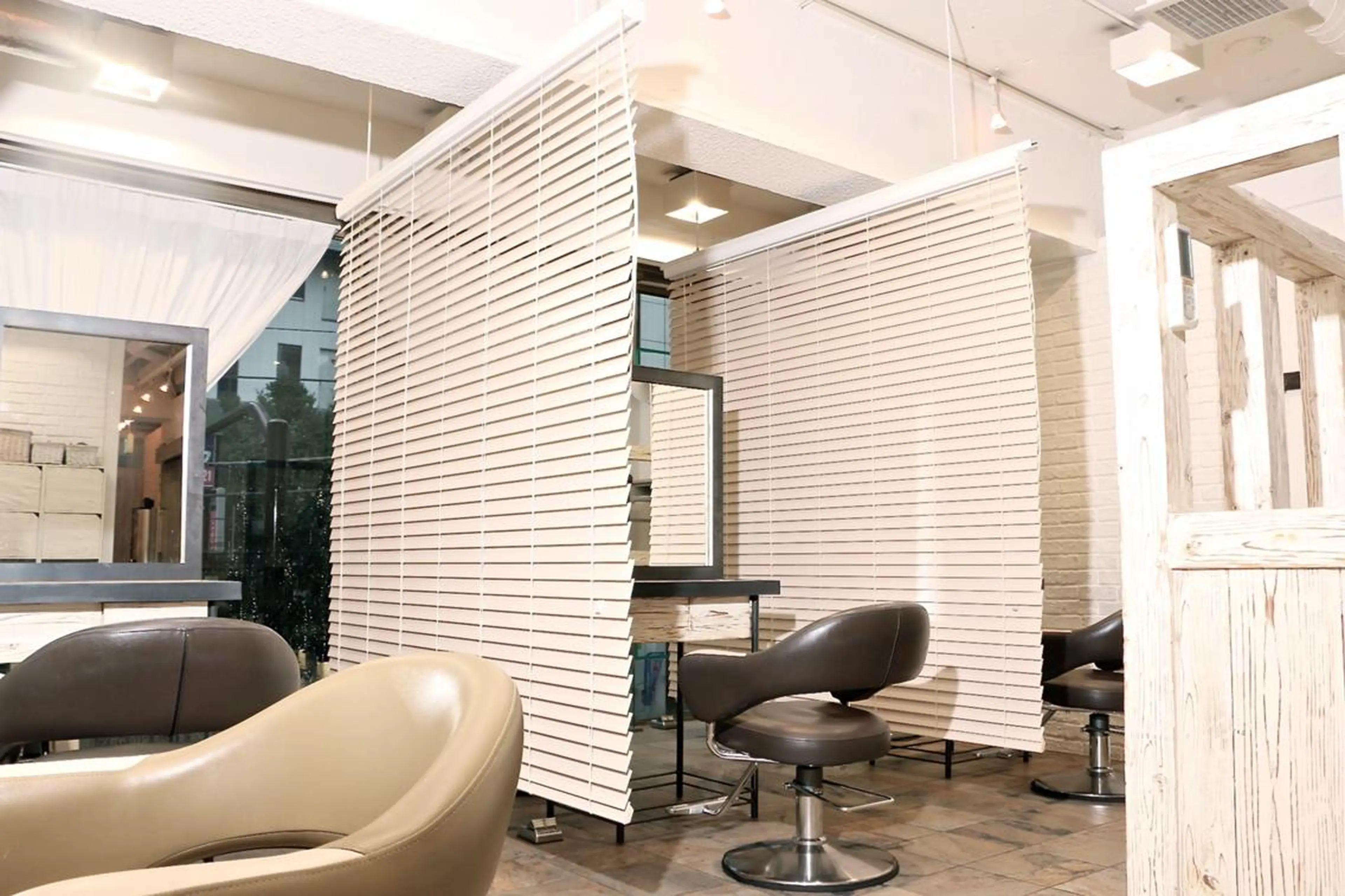 【髪質改善師】 鈴木伸之介のヘアスタイル