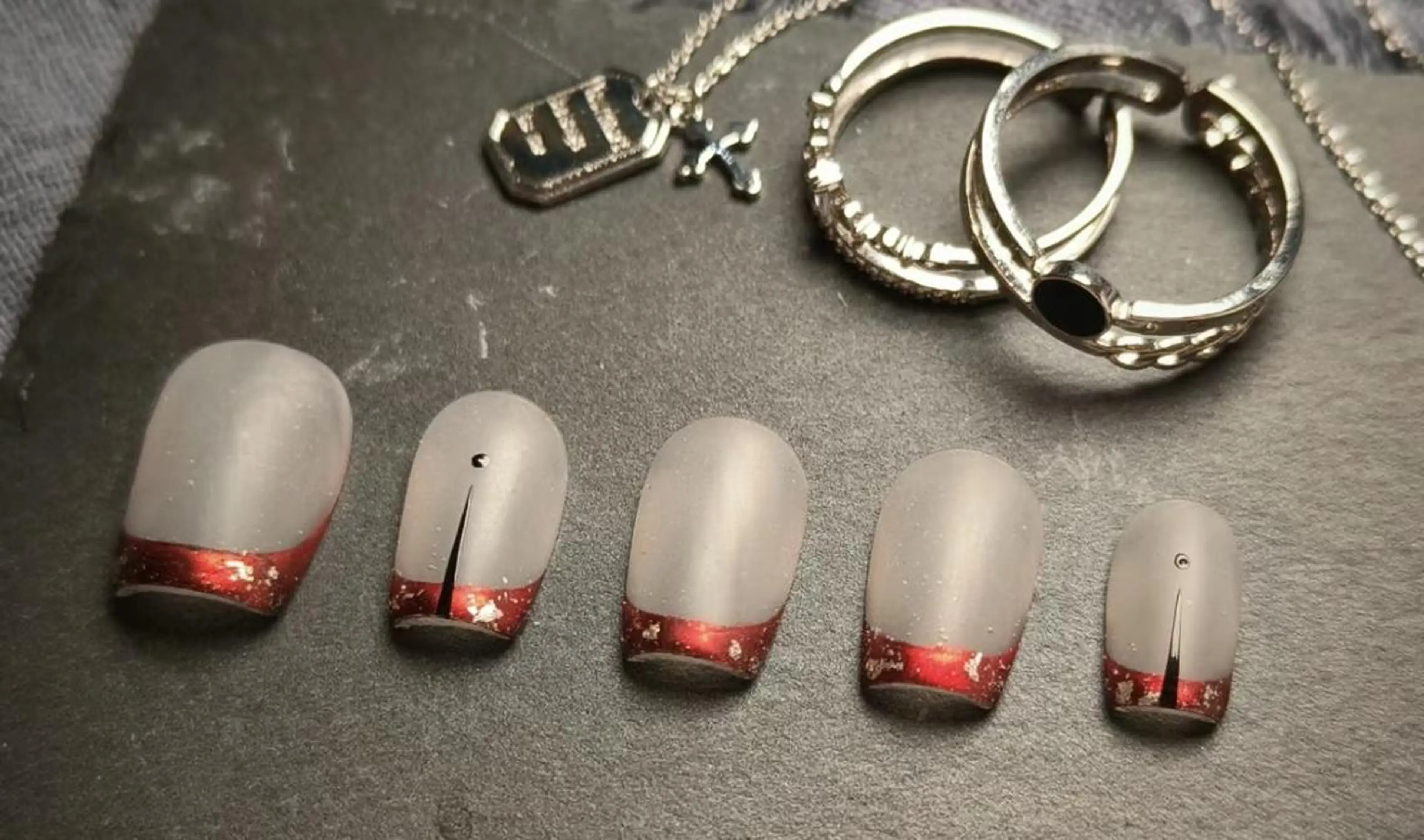 ネイル VIVIAN エイのネイルデザイン