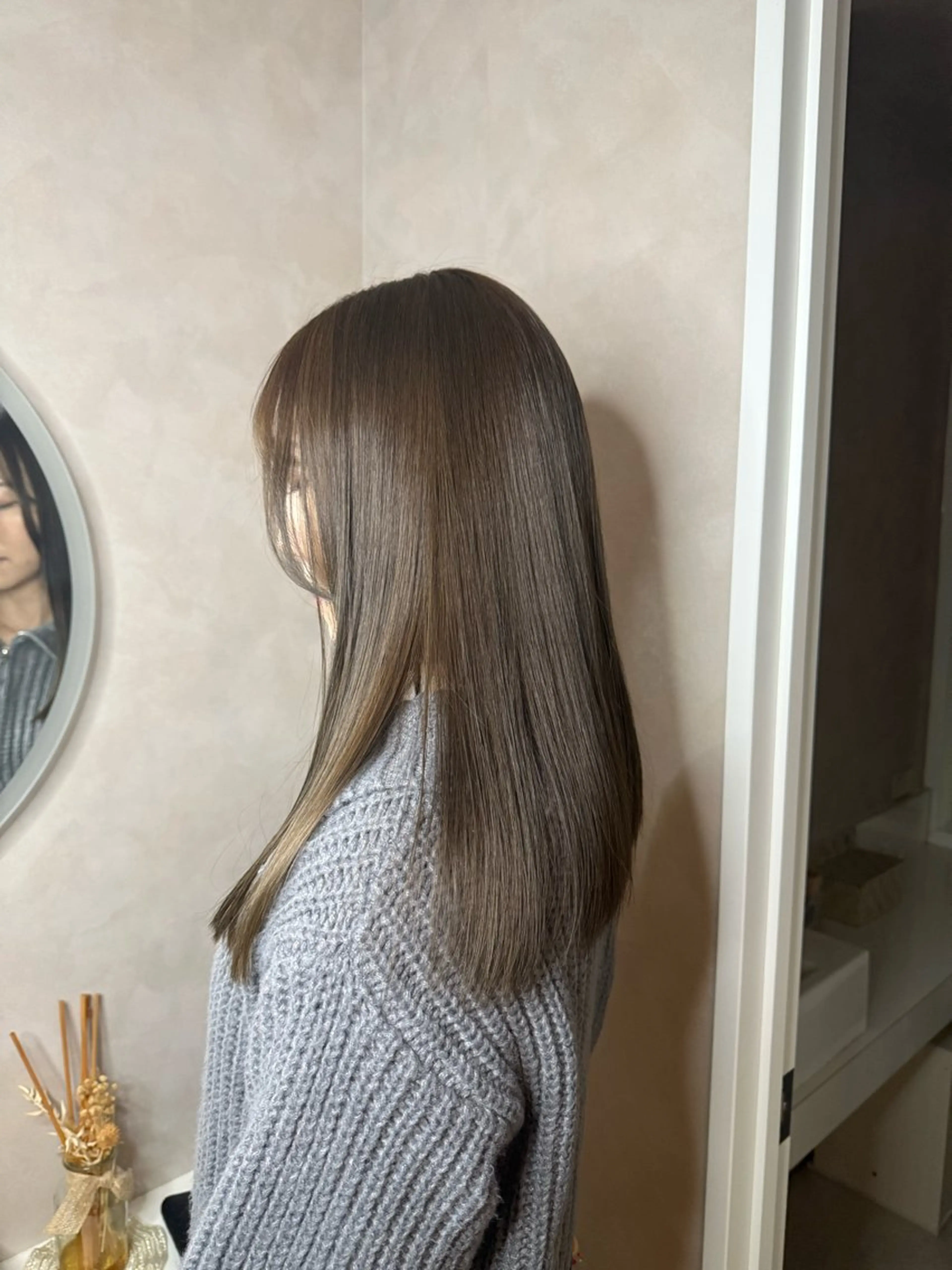 ロング カラー ベージュカラー ブリーチ ブリーチなしカラー オリーブベージュ ヘアカラー ヒナ子🦋 ブリーチカラーのヘアスタイル