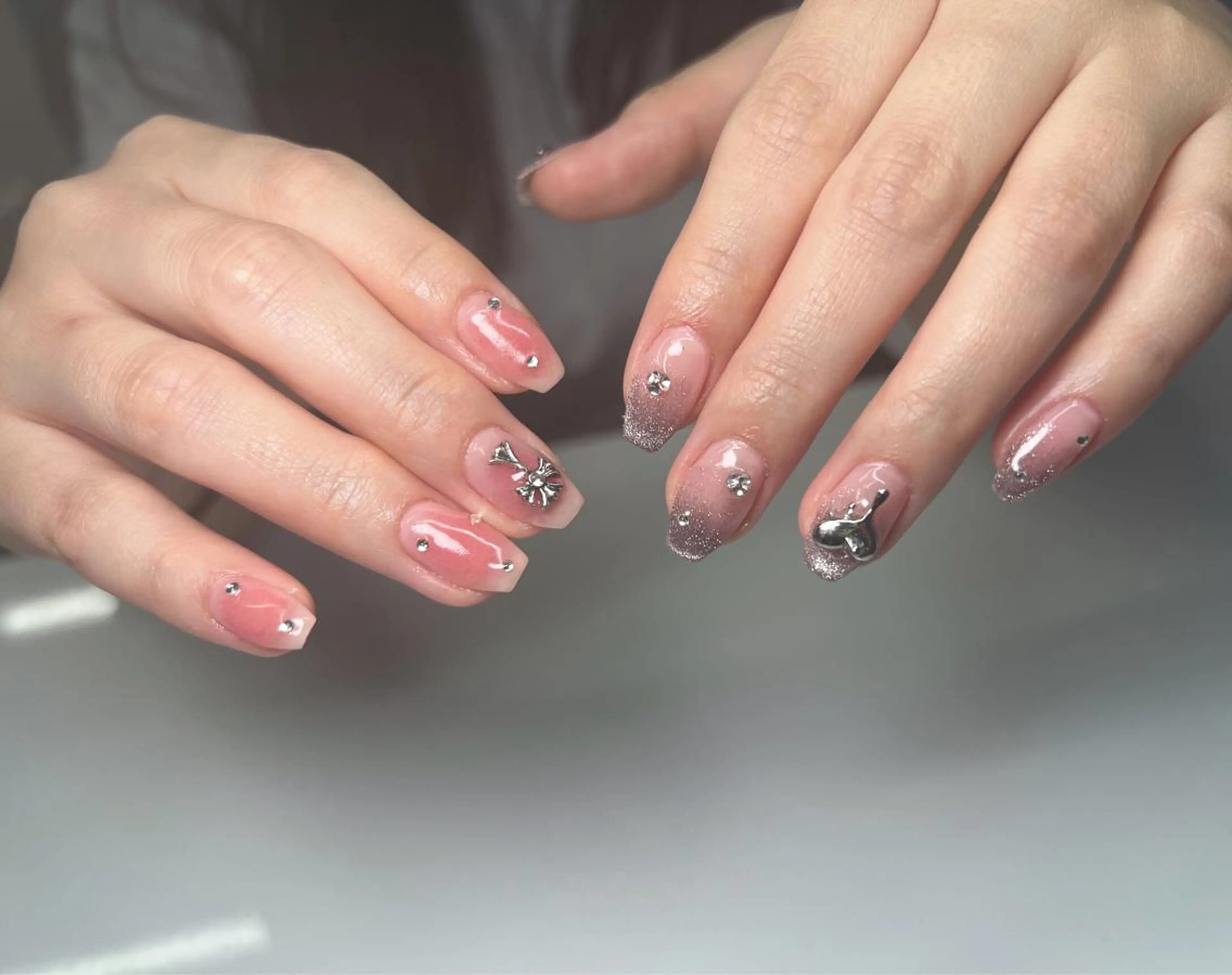 ネイル ハンドネイル Nail Salon L'arc所属・💊大阪/心斎橋 moni🧠のネイルデザイン