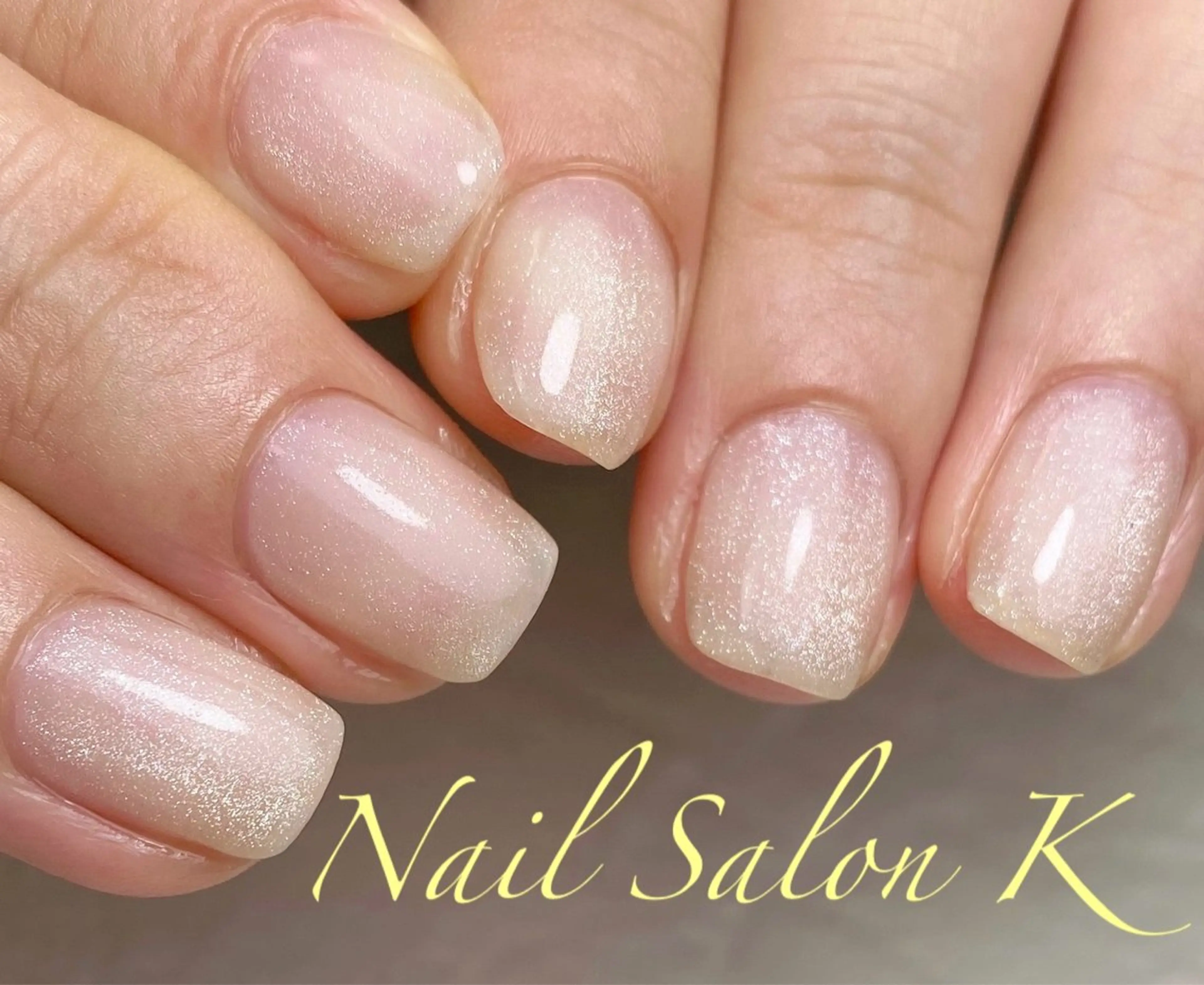 ネイル マグネットネイル ホワイト ハンドネイル Nail Salon K 🧸美爪育成のネイルデザイン
