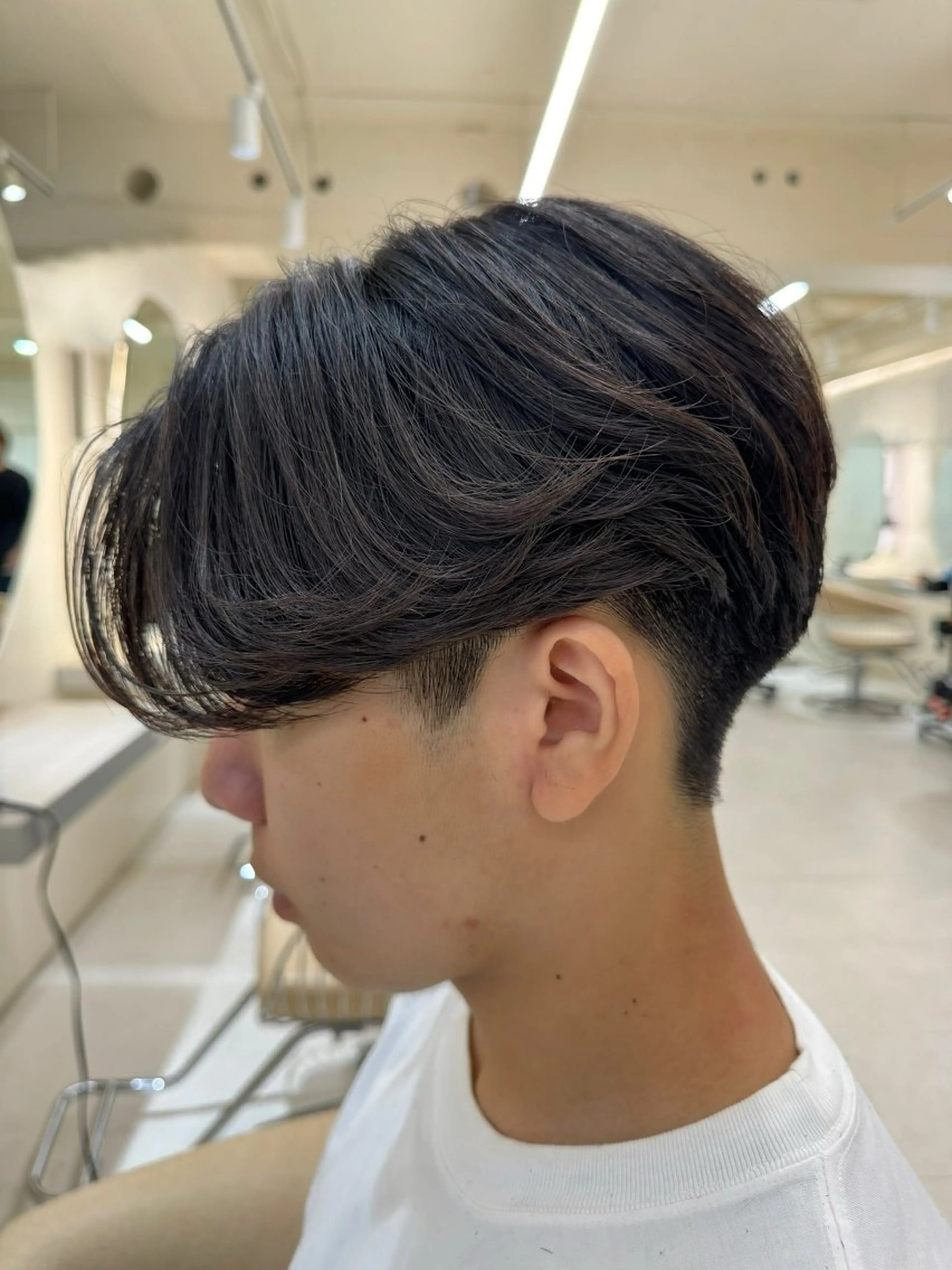 ショート パーマ メンズ センターパート メンズパーマ ニュアンスパーマ nico TOKYO 横浜所属・横浜/レイヤー/ カネコのヘアスタイル