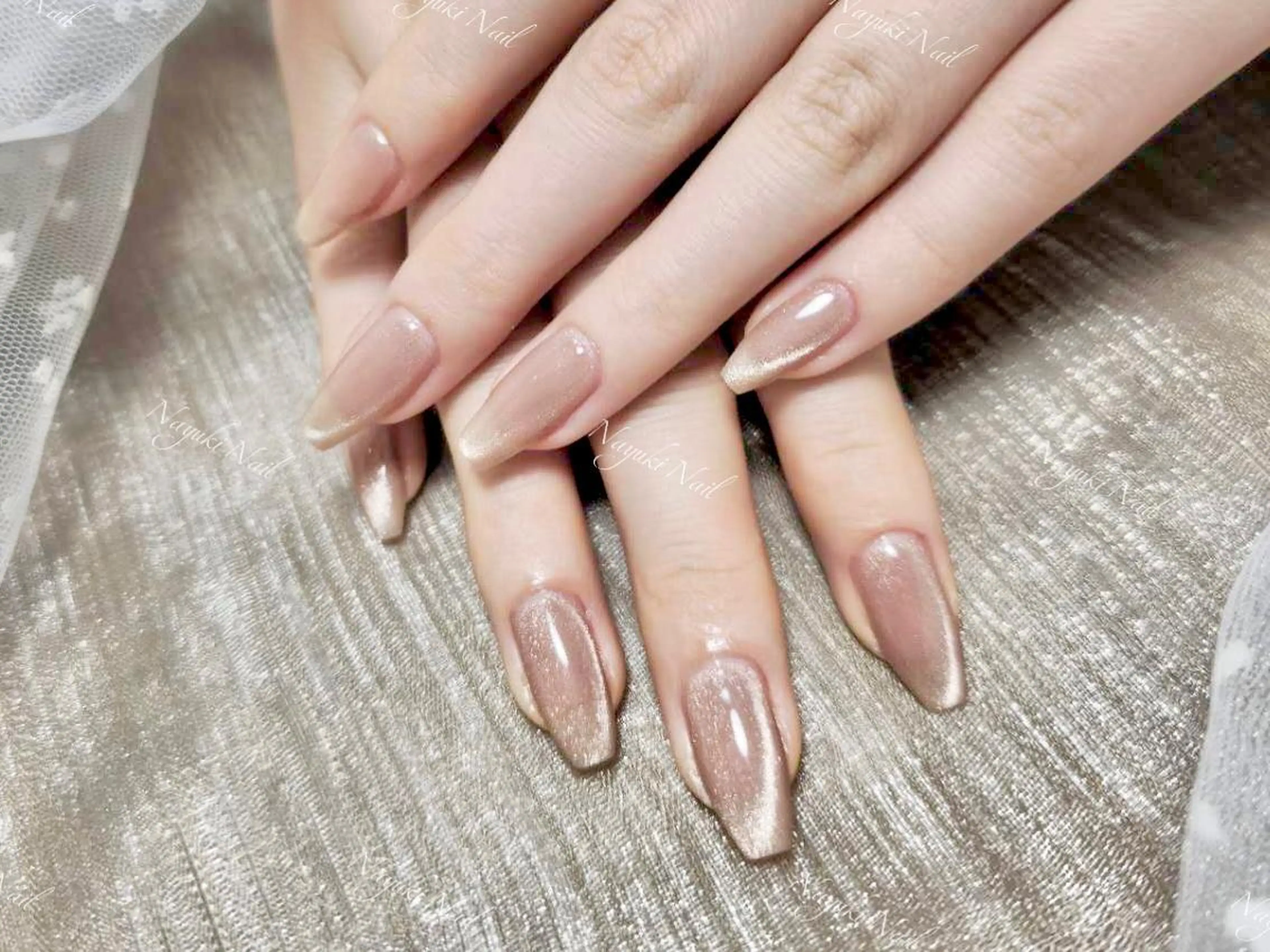 ネイル 🦋 Queenieのネイルデザイン