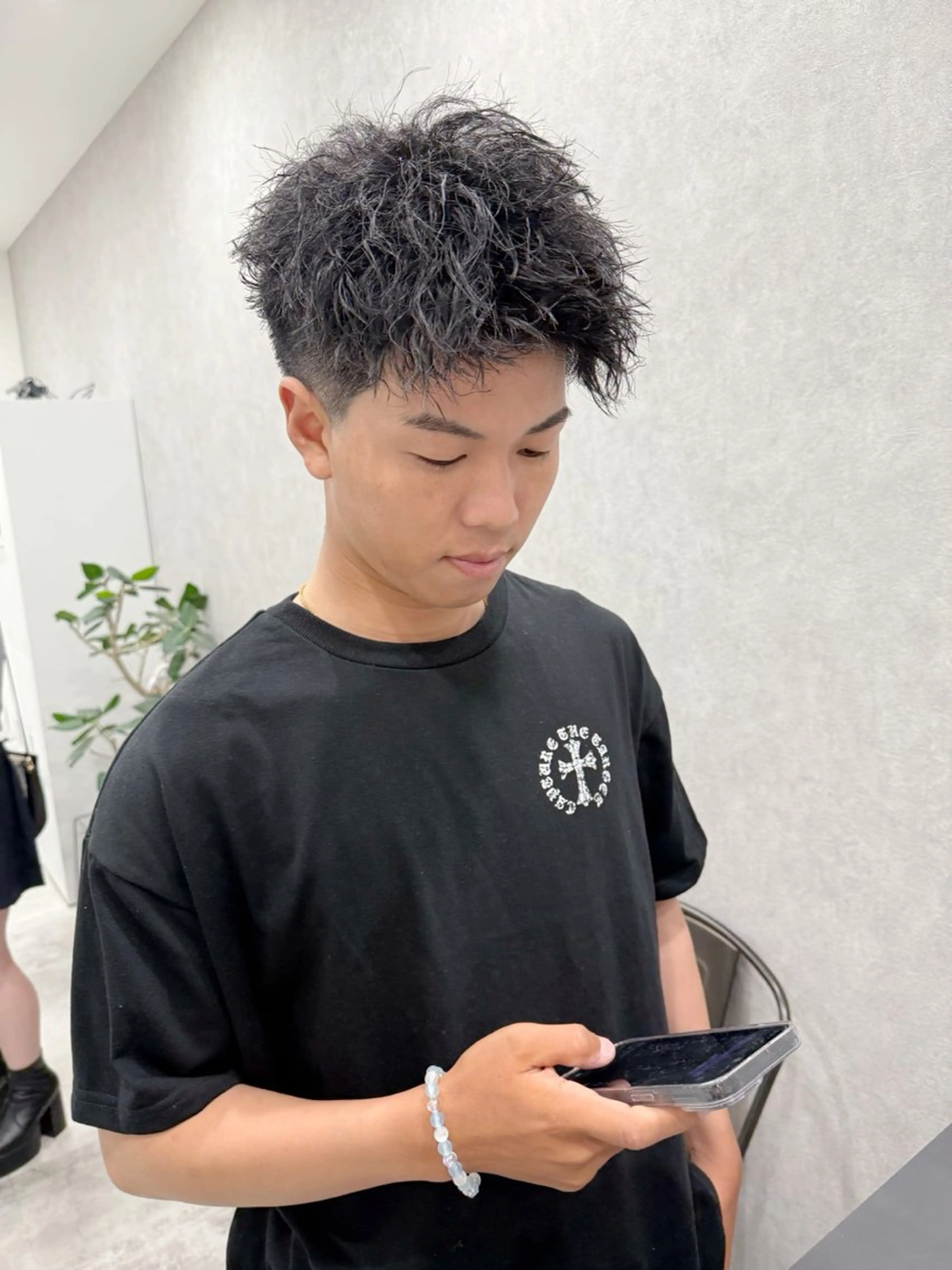 ショート カット パーマ RAISE by_WHITE所属・師藤 達也のヘアスタイル