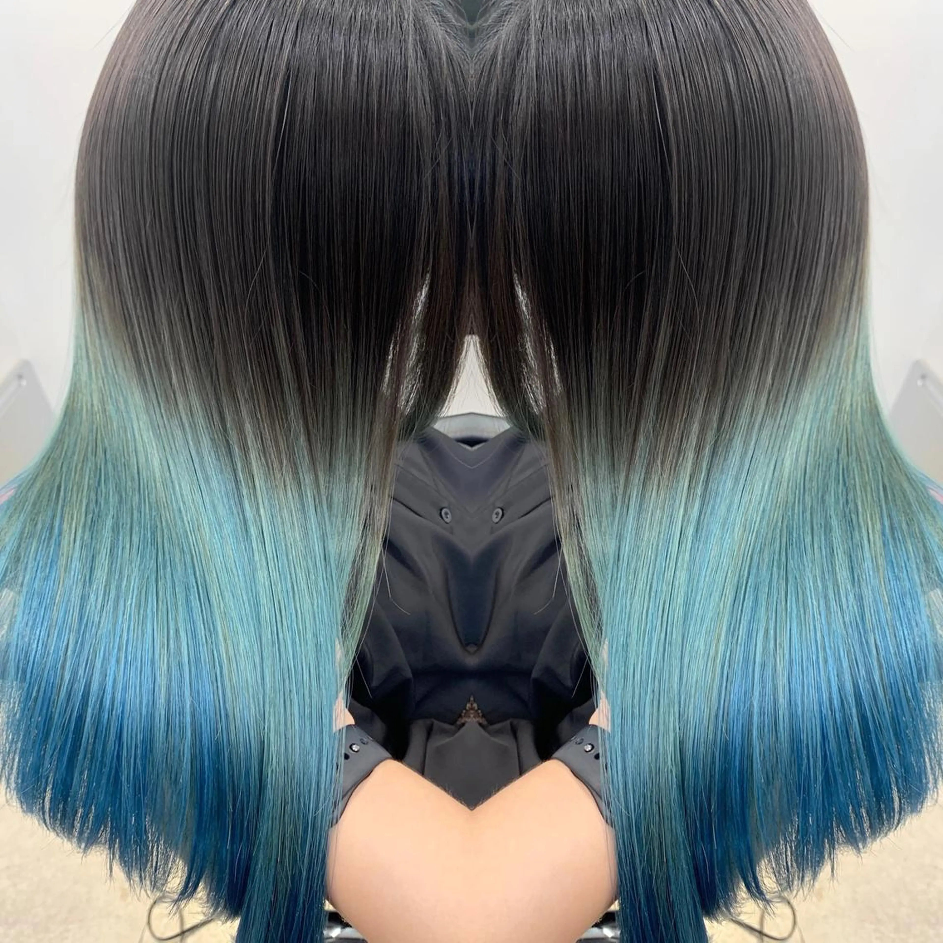 ミディアム ヘアカラー トリートメント 及川シゲル 髪質改善講師のヘアスタイル