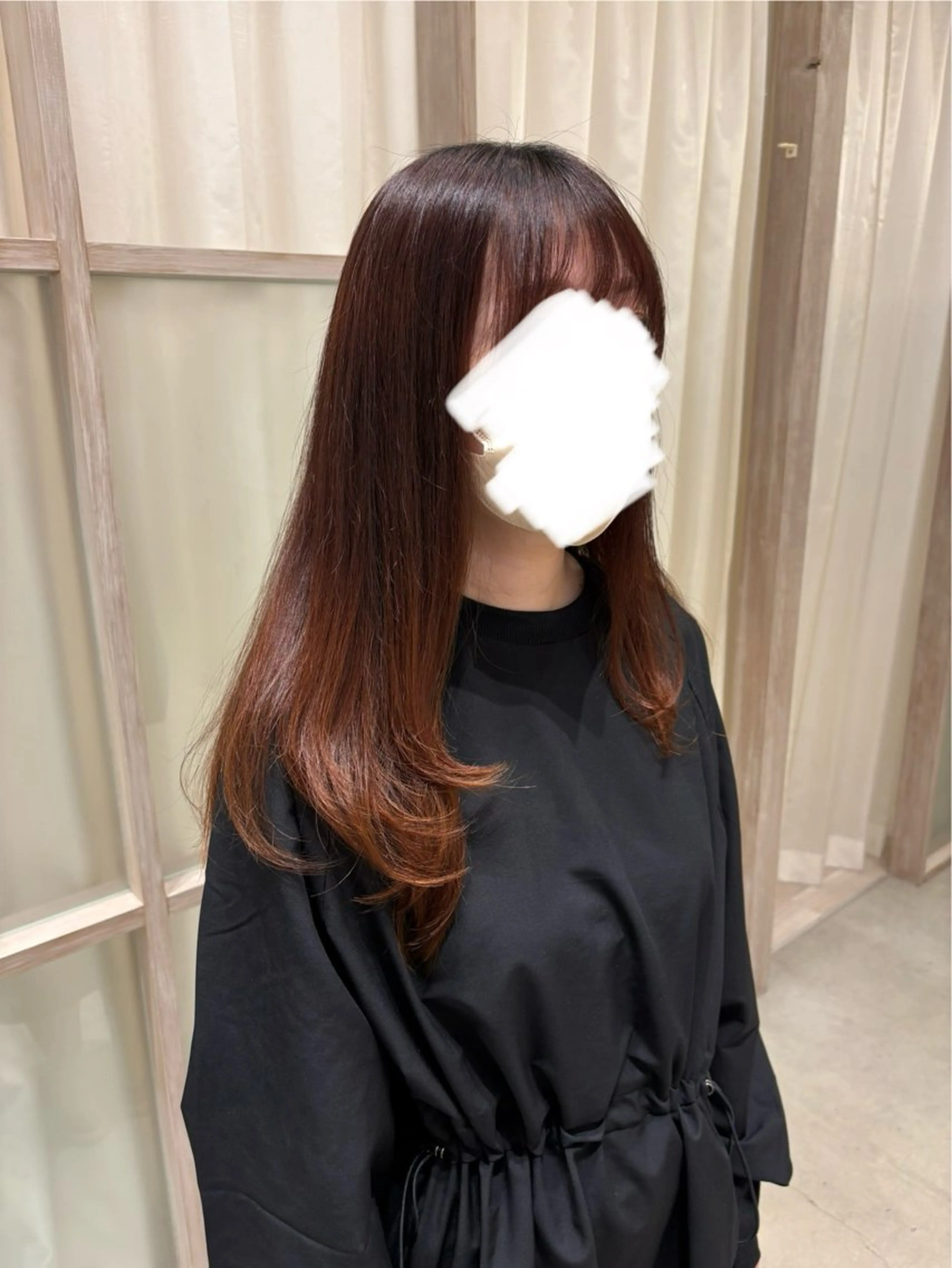 ロング レイヤーカット 加藤 風花のヘアスタイル