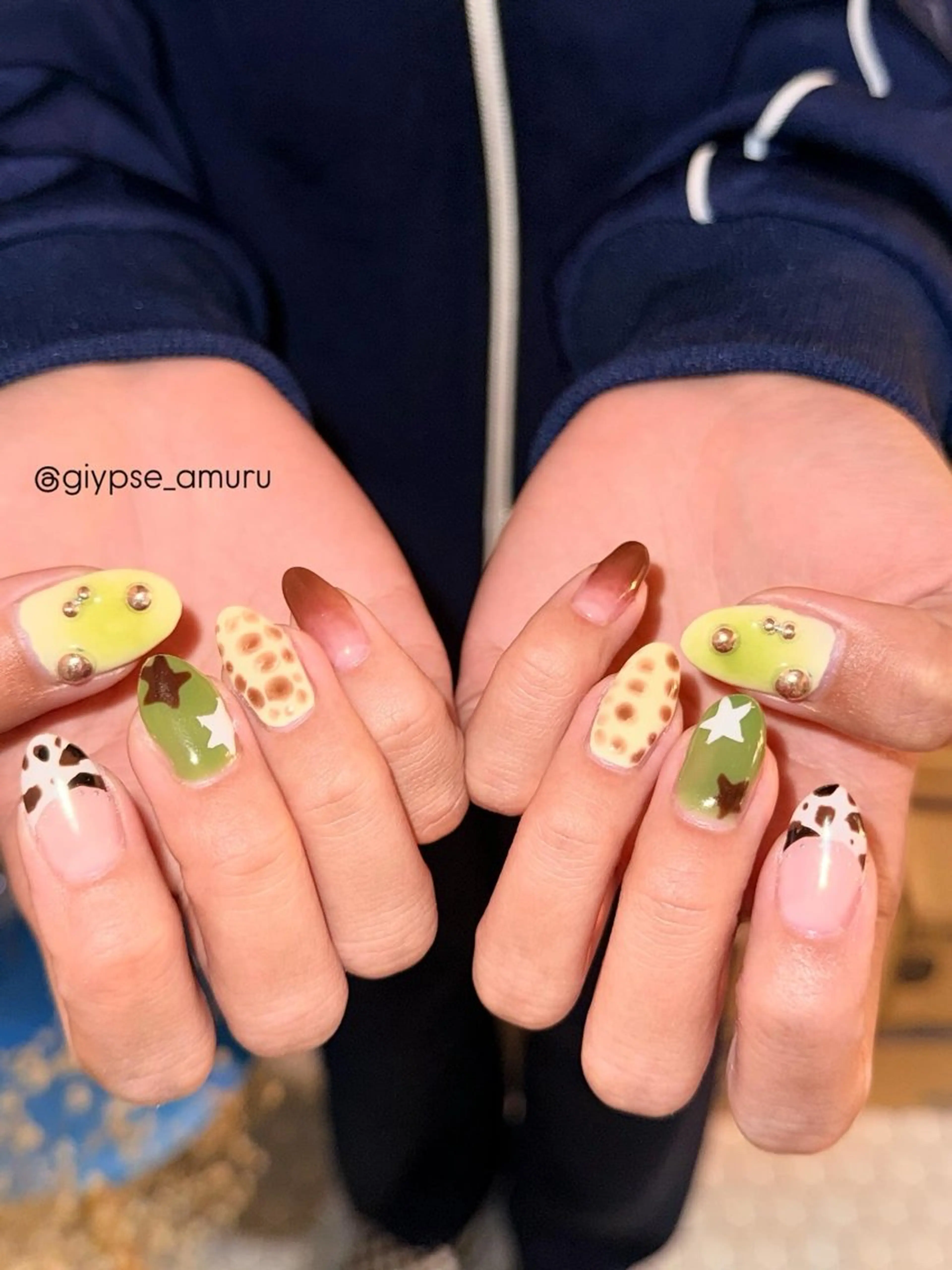 ネイル ハンドネイル Giypsē amuruのネイルデザイン