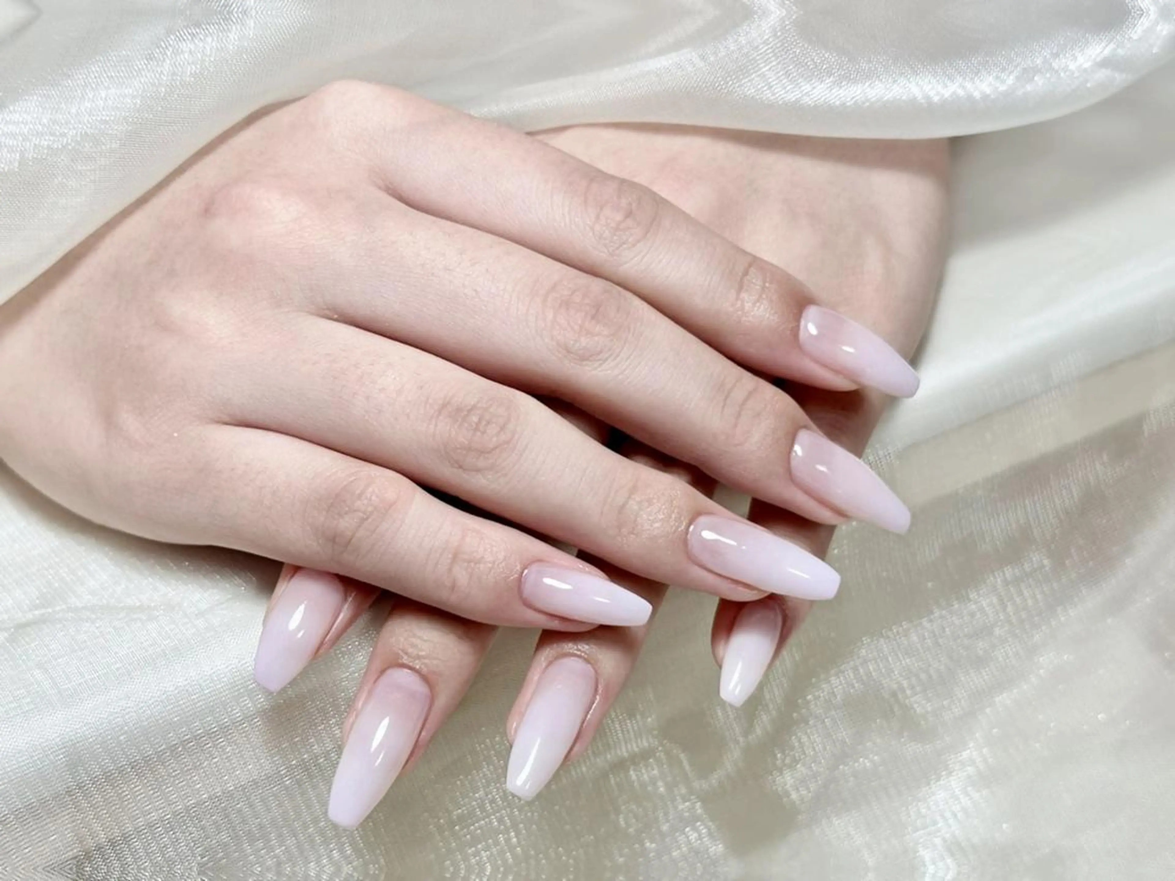 ネイル ハンドネイル ハンドケア リ サのネイルデザイン