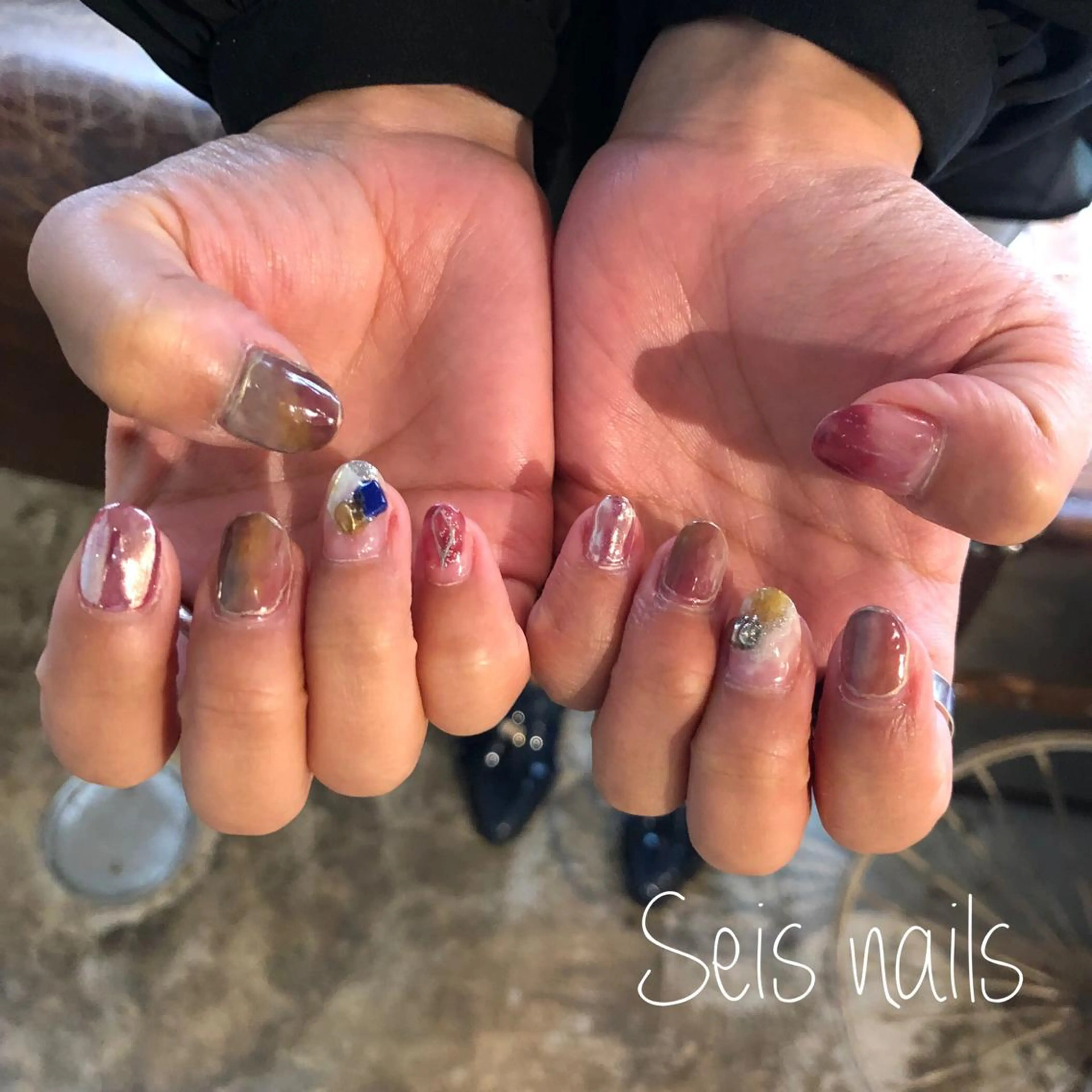 ネイル ハンドネイル Seis Shihoのネイルデザイン
