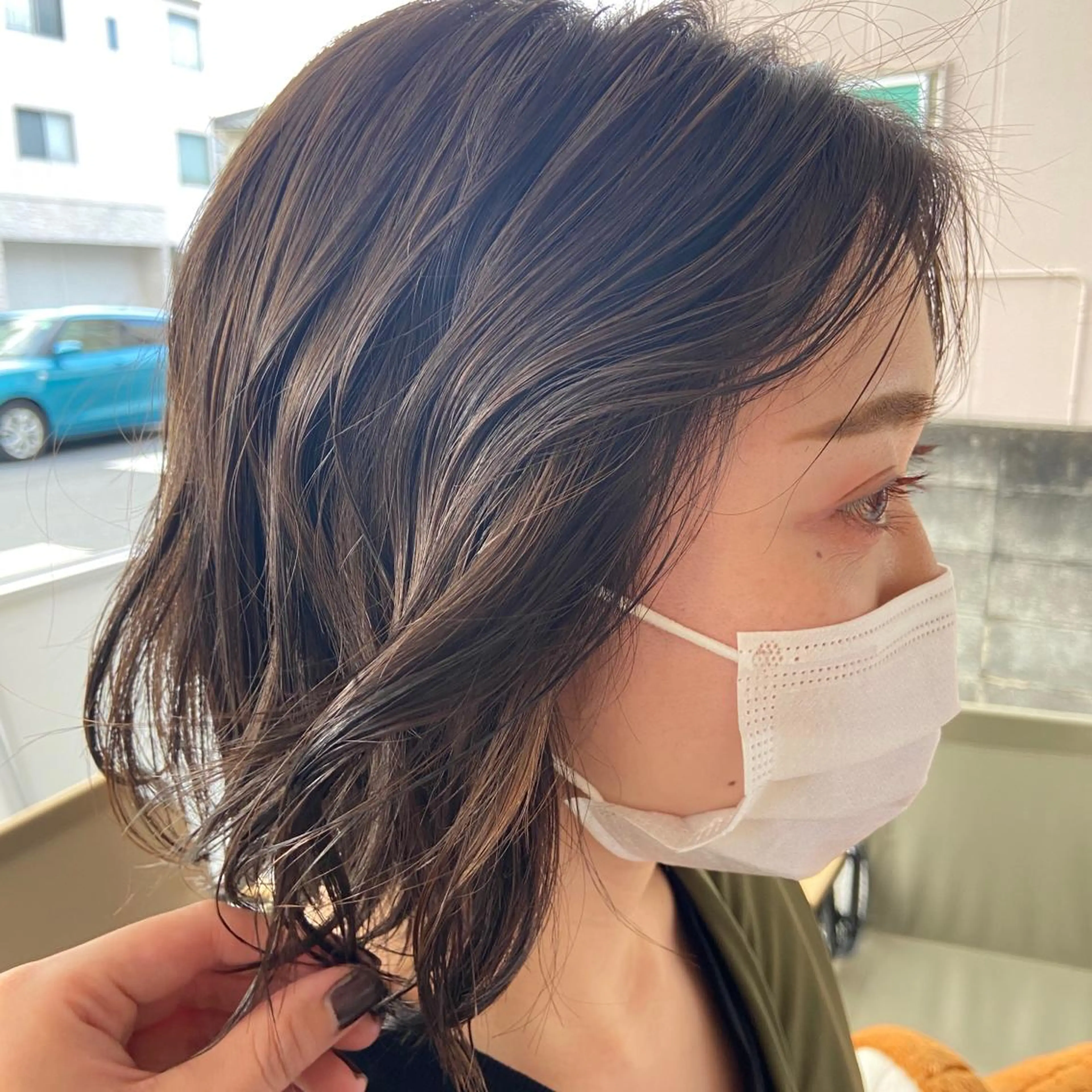 ミディアム カラー イヤリングカラー ハイライトカラー ハイライト SUNC🍀大熊 花奈絵🍀のヘアスタイル