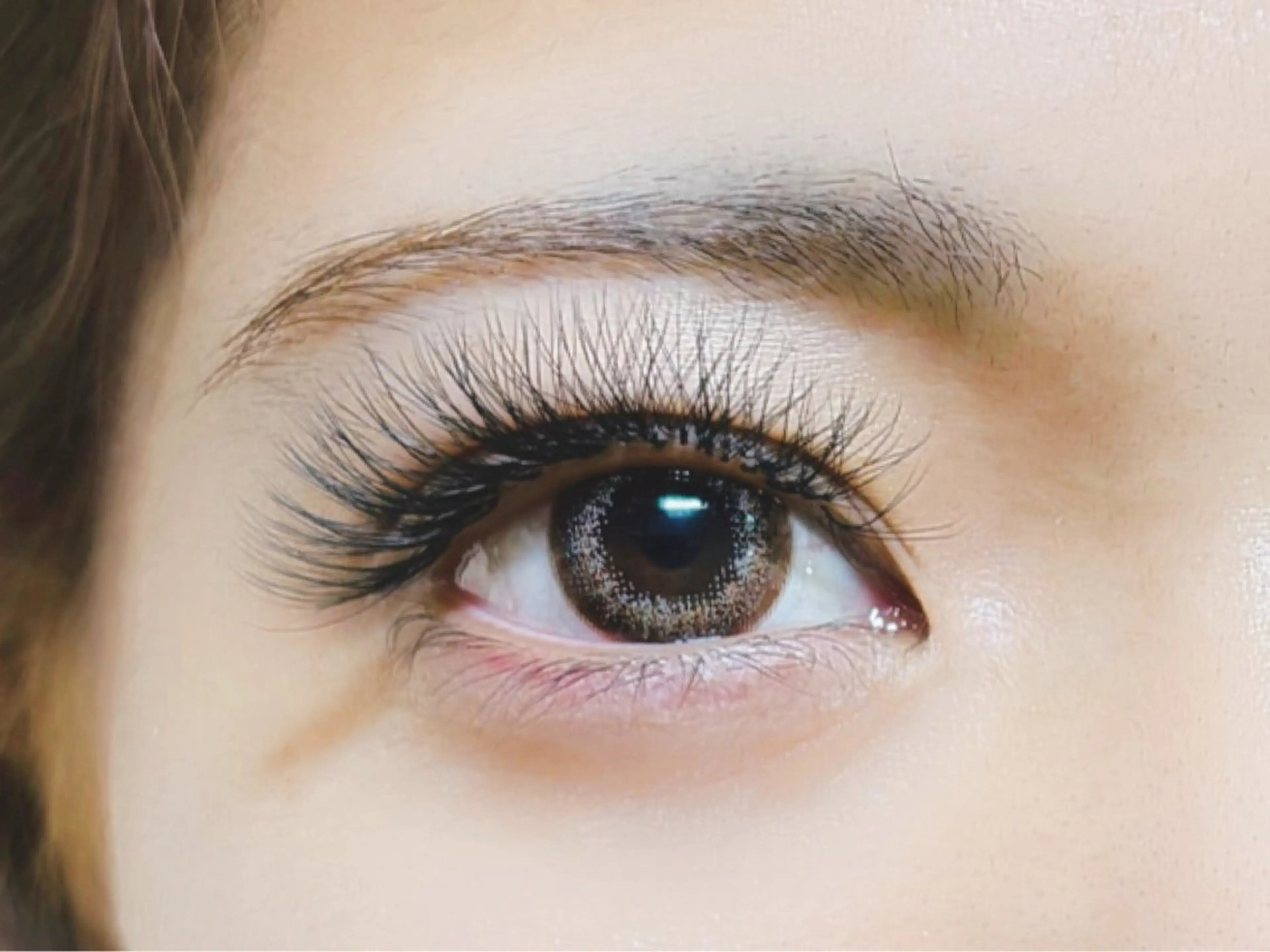 マツエク・マツパ 付け放題 バインドロック 束感まつ毛 フラットラッシュ パリジェンヌラッシュリフト マツエク オーロラ所属・AURORA RINAのマツエク・マツパデザイン