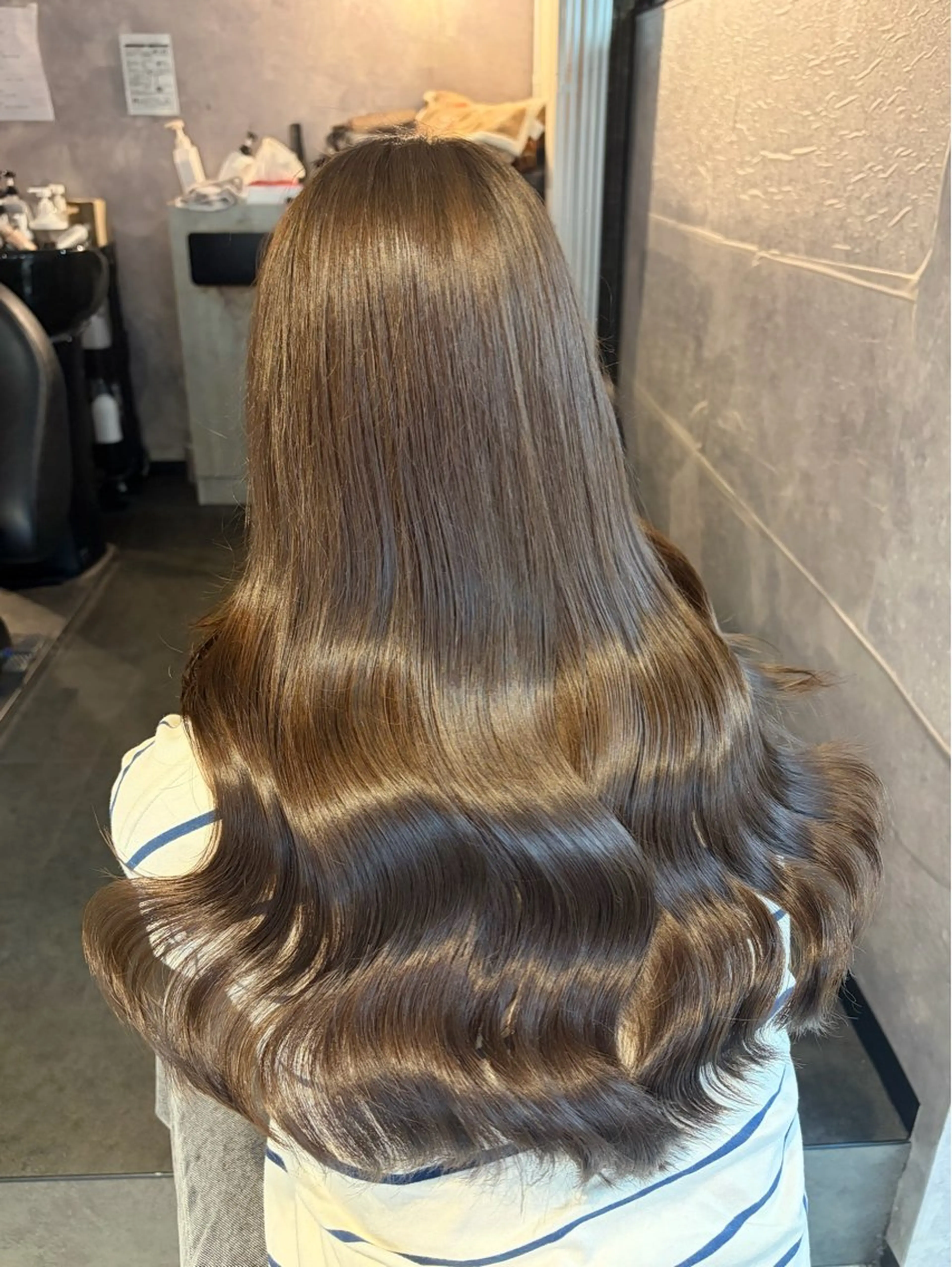 ロング カラー ヘアカラー 🩶mana🩶艶髪 /カラーオンカラーのヘアスタイル