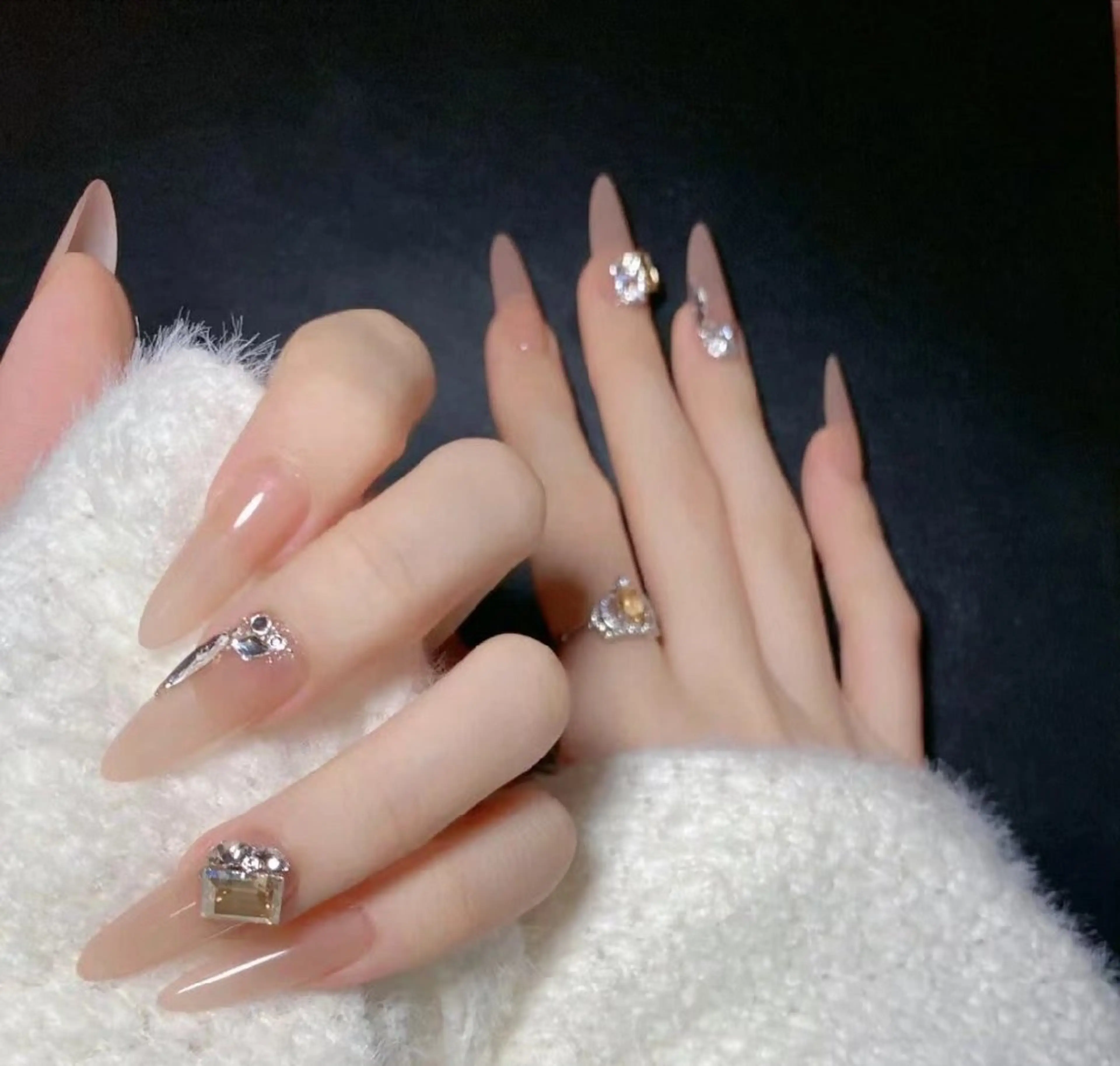 ネイル ネイリストゆか💅 長さだし、深爪矯正のネイルデザイン