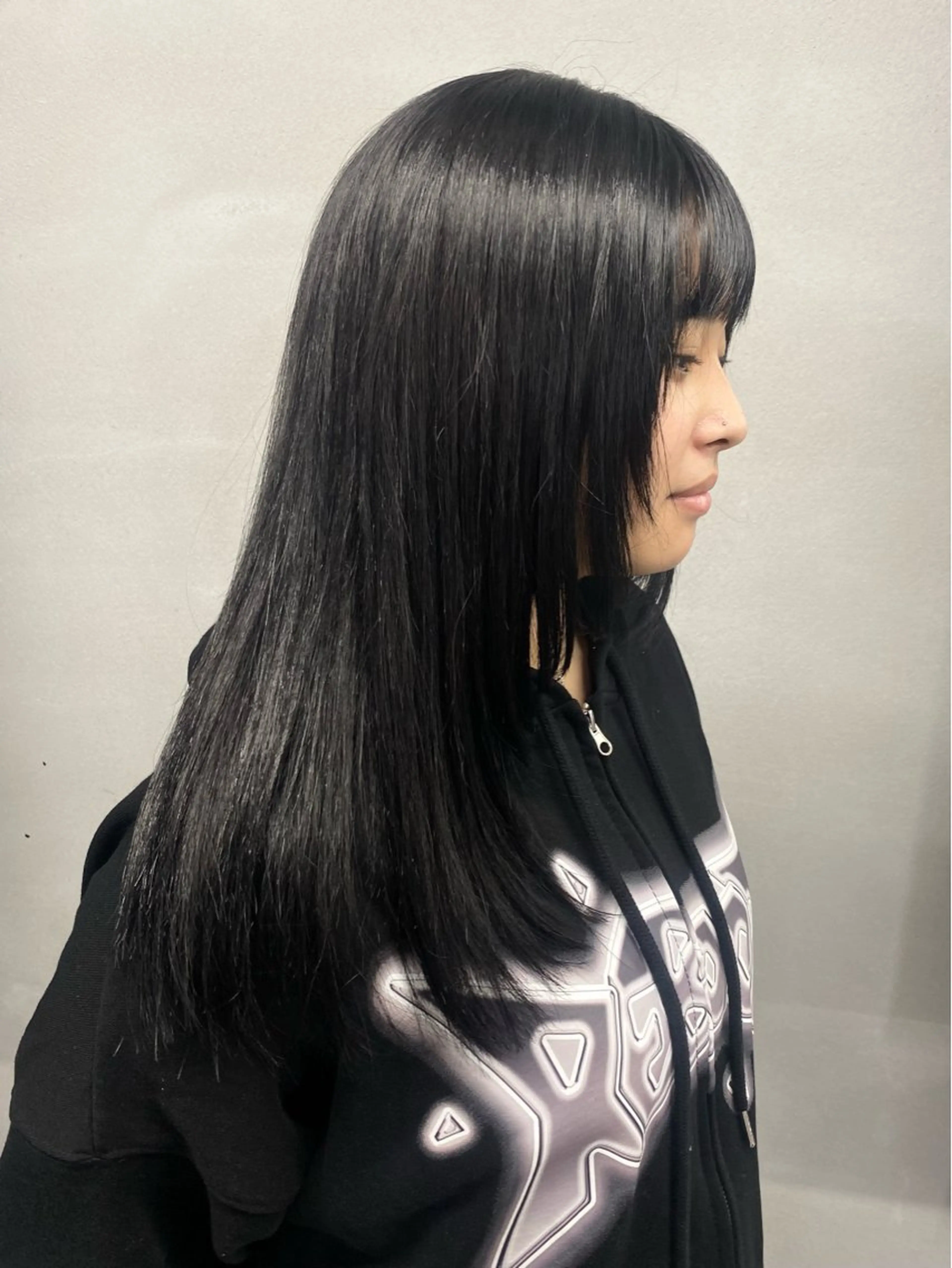 ロング ロングレイヤー レイヤーカット ロング カット トリートメント 柏 デザインカラー/ レイヤー🐣シオリのヘアスタイル