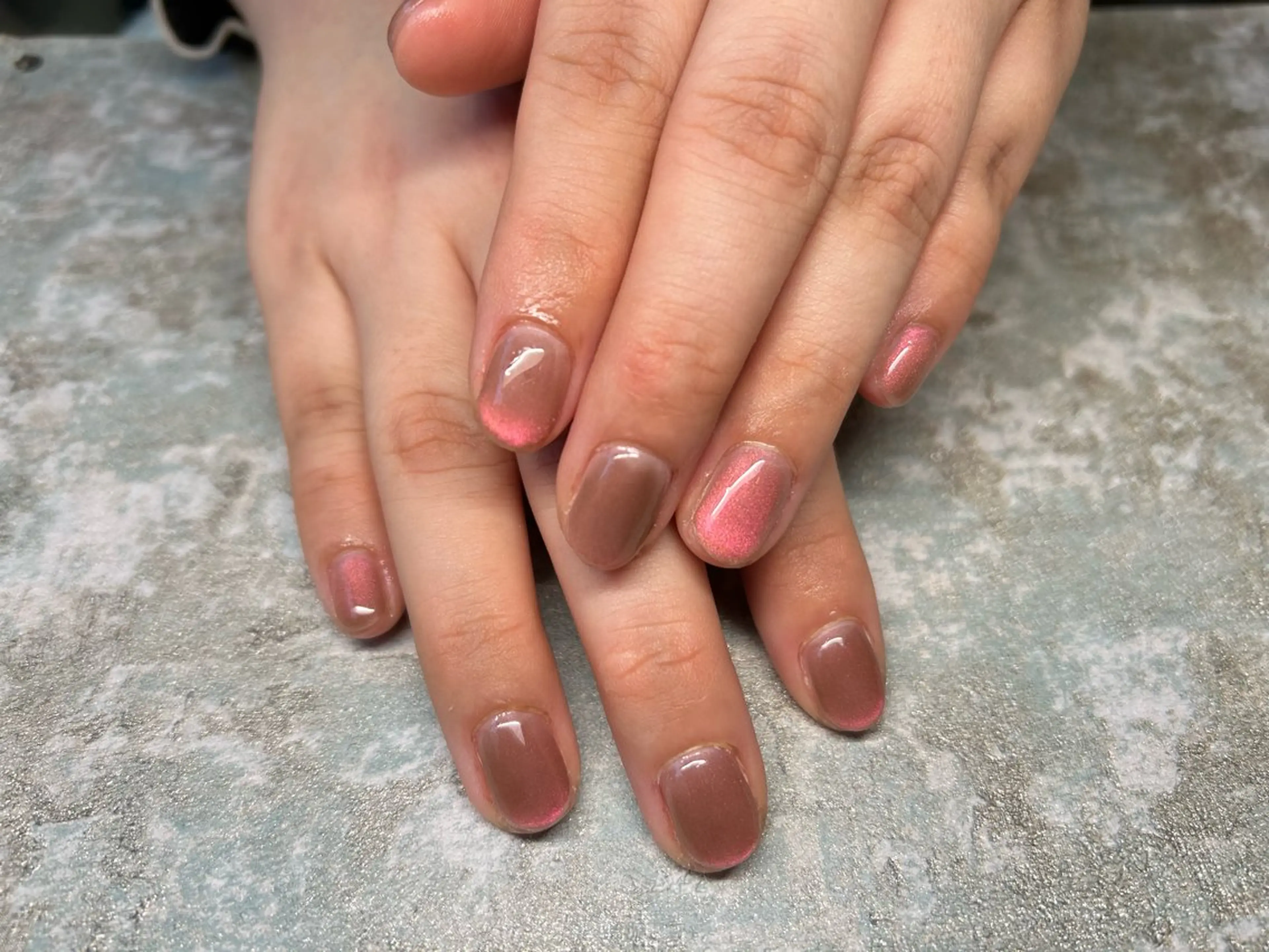 ネイル マグネットネイル ハンドネイル Lisa’s Salonのネイルデザイン