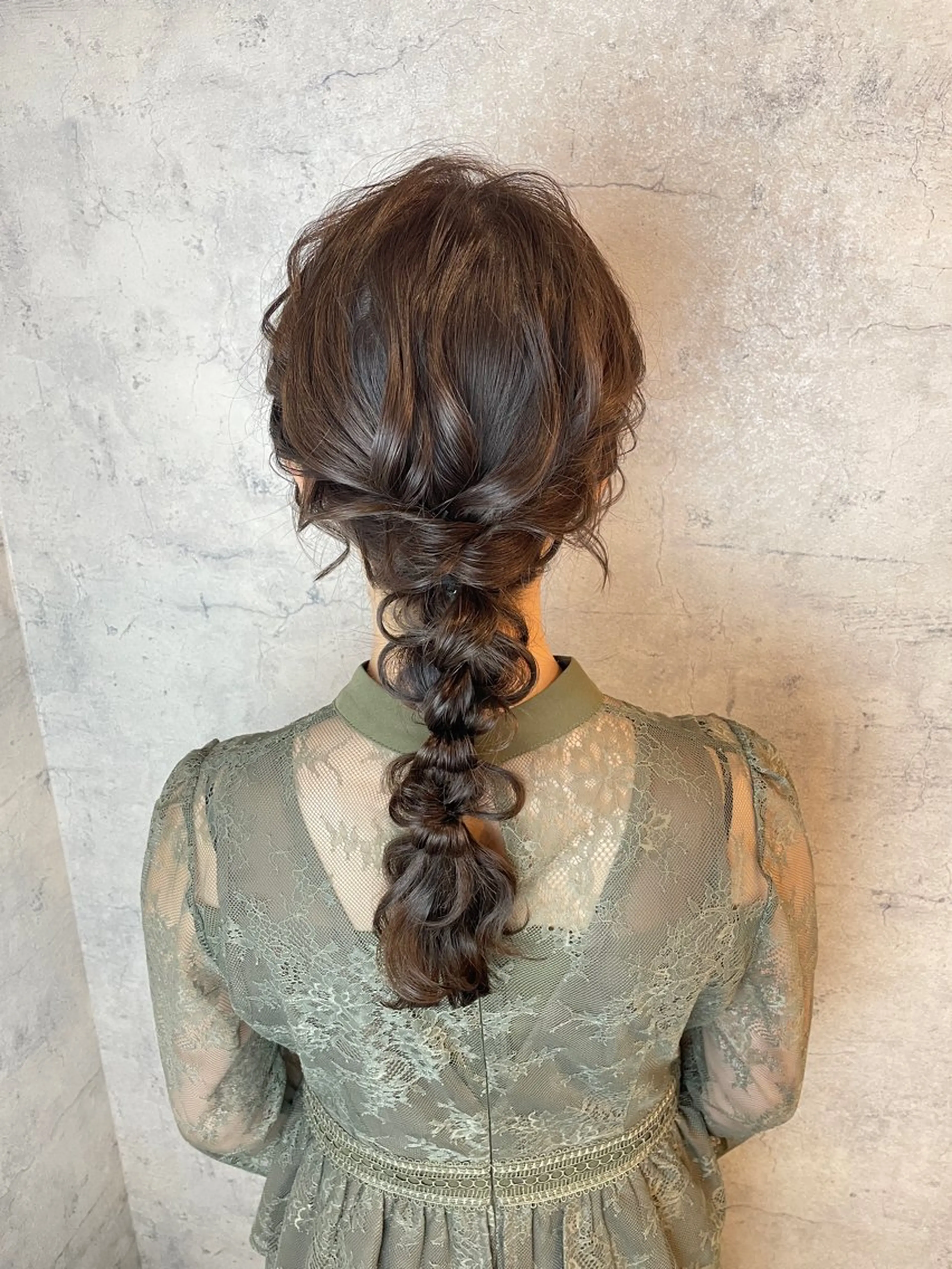 ヘアアレンジ 楢本 彩耶のネイルデザイン