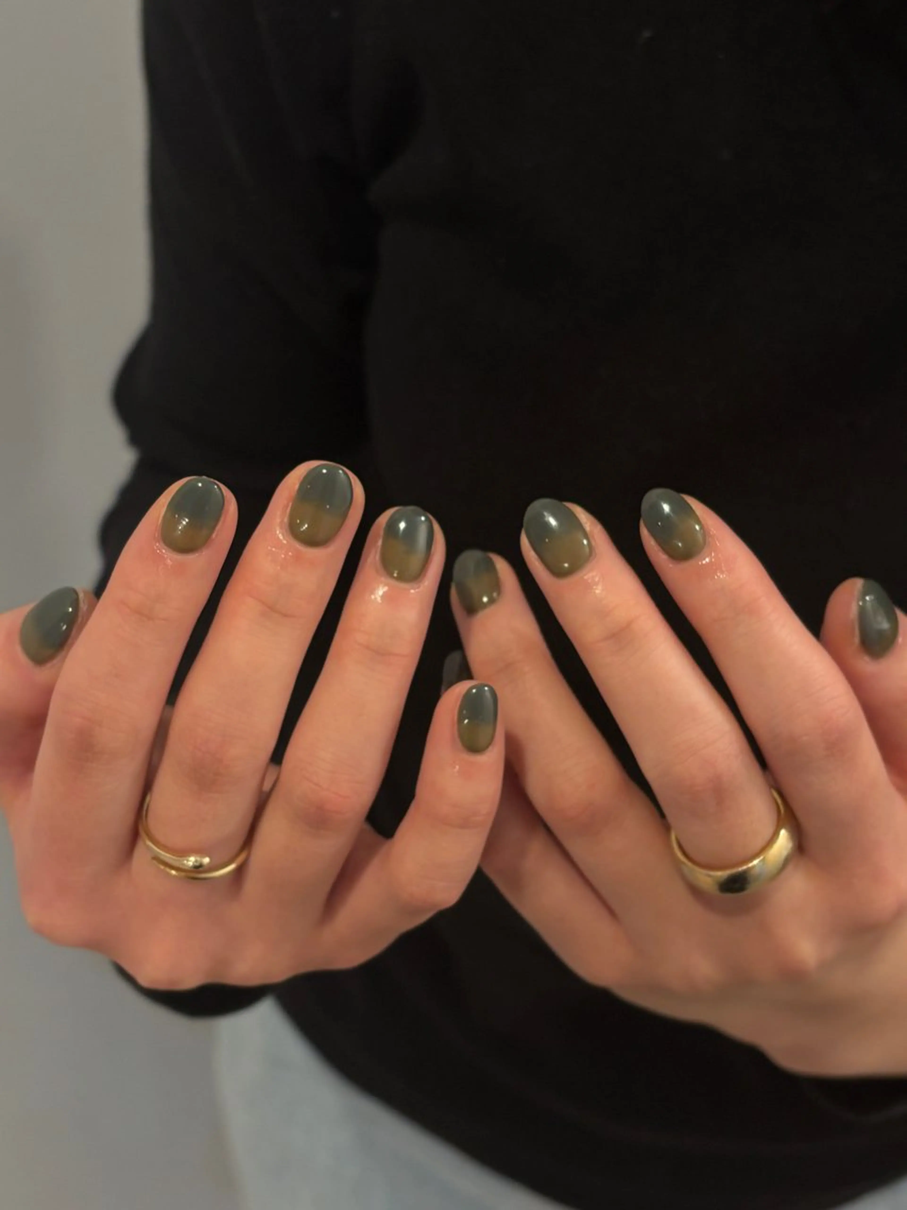 ミディアム ハンドネイル Siita Yukiのネイルデザイン