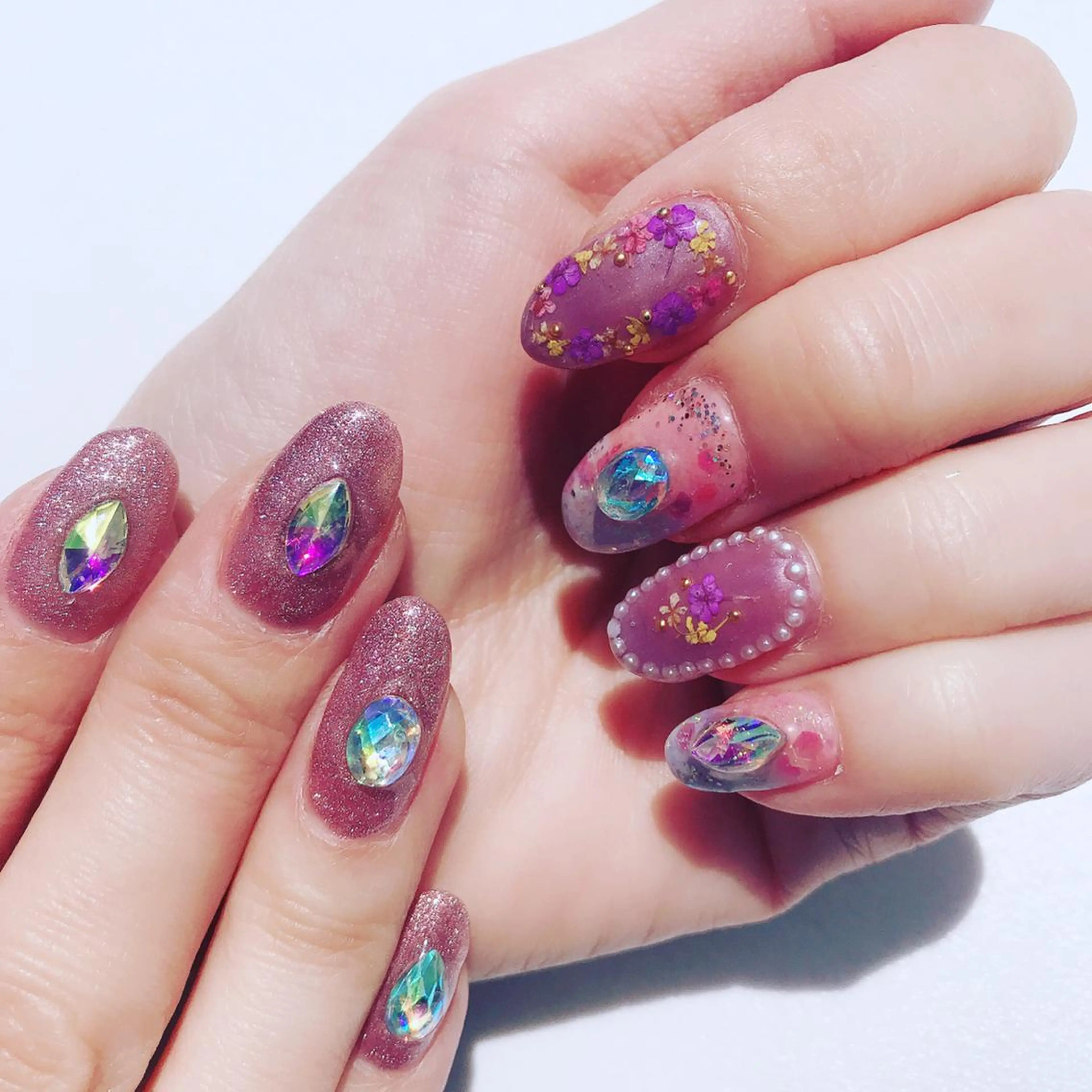 ネイル うるま市サロン Yuko Izawaのネイルデザイン