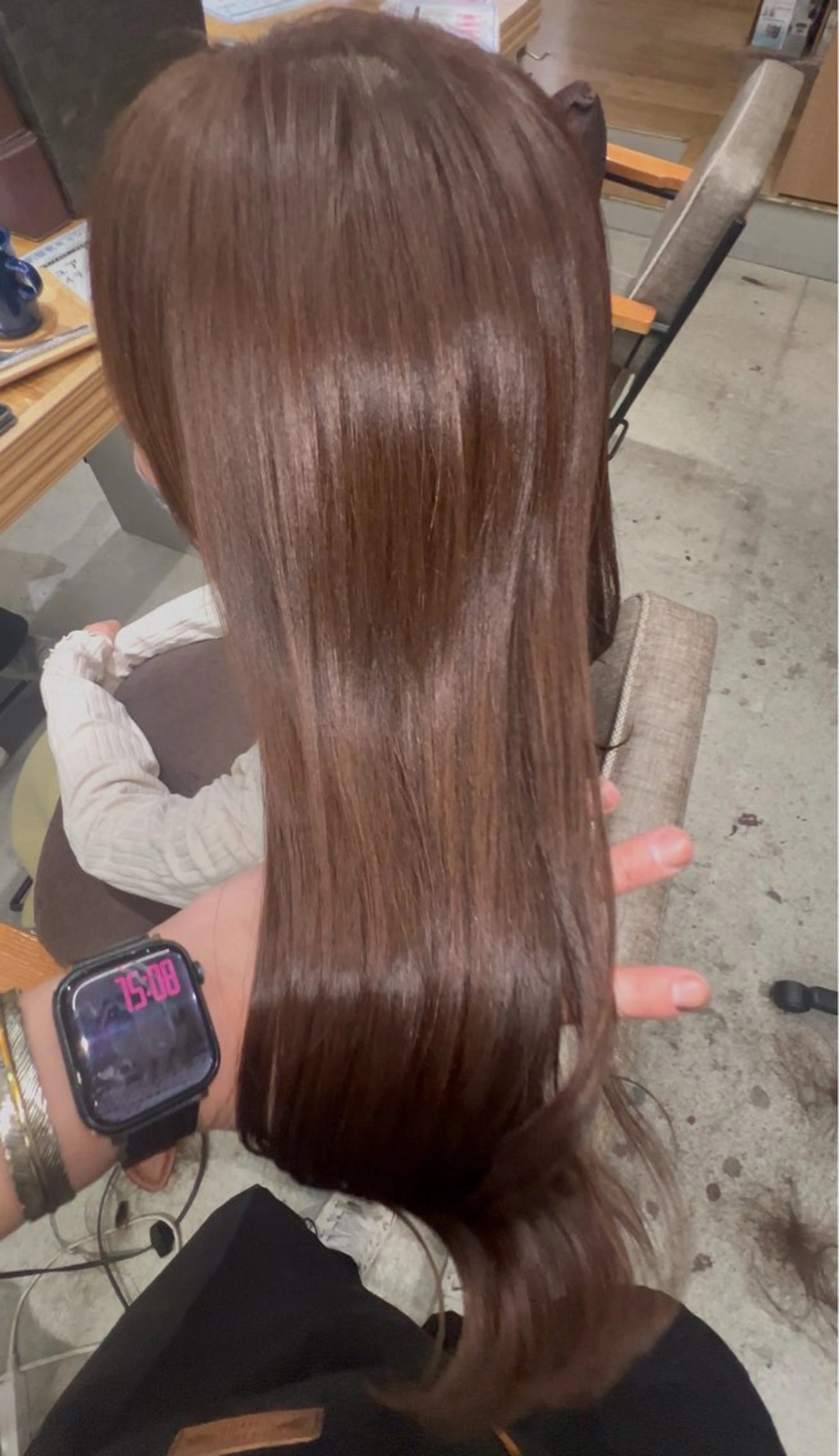 ロング ヘアカラー トリートメント 髪質改善 カラーJILLのヘアスタイル