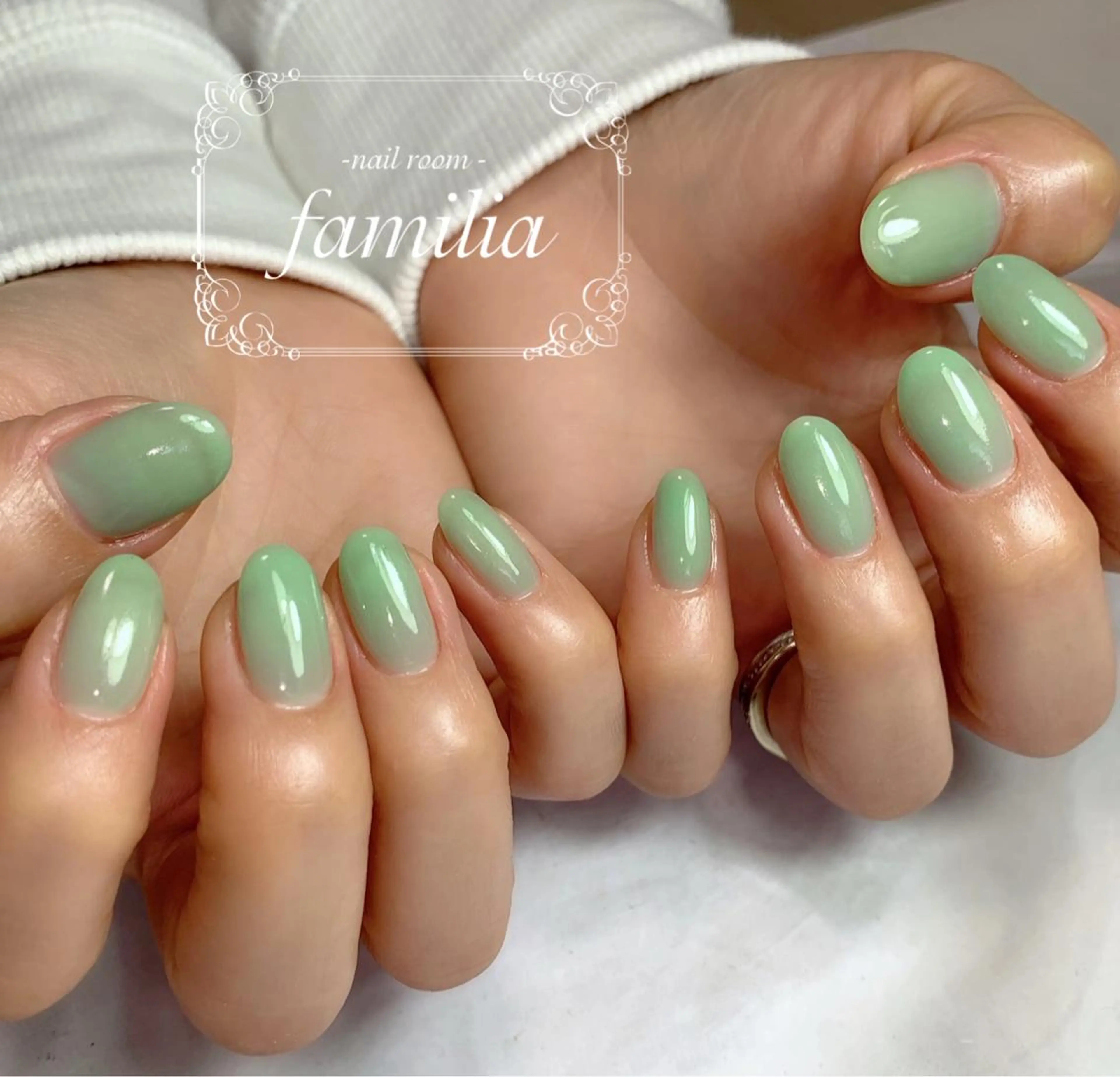 ネイル ハンドネイル -nailroom- familiaのネイルデザイン