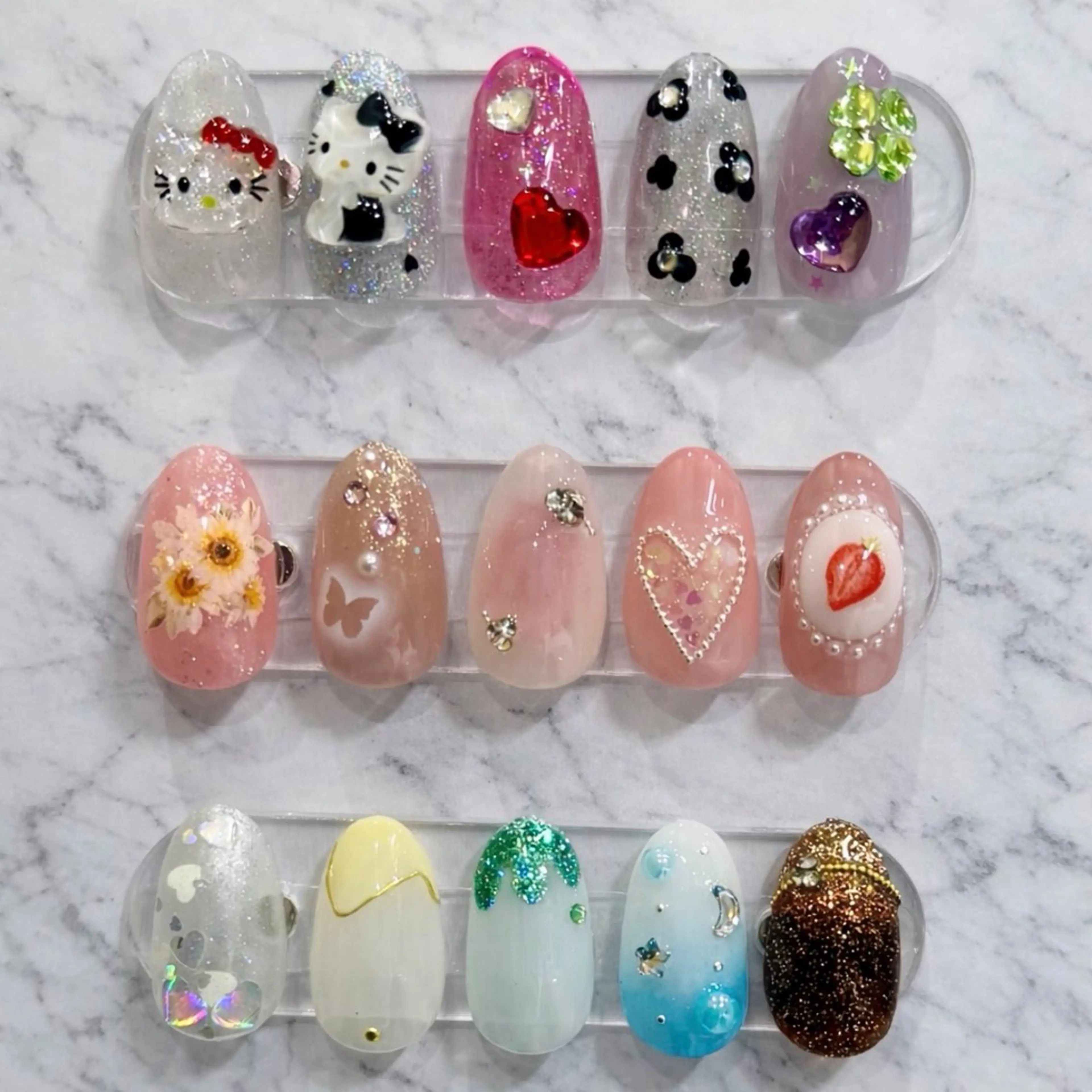 【オフあり】定額デザインLucky コース✌︎·͜·★の写真