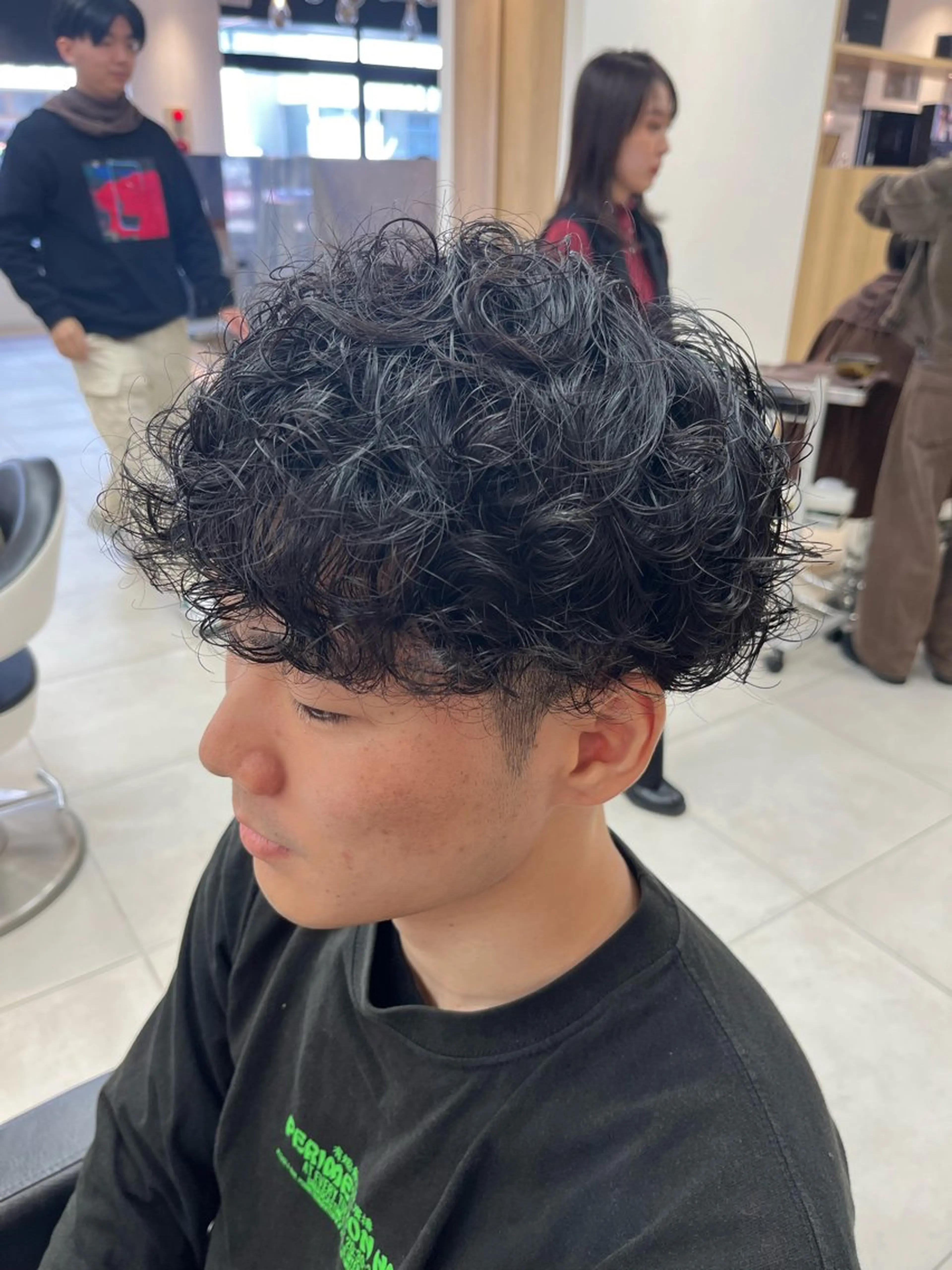 ミディアム パーマ メンズ ブリーチパーマ🌍 正木天のヘアスタイル