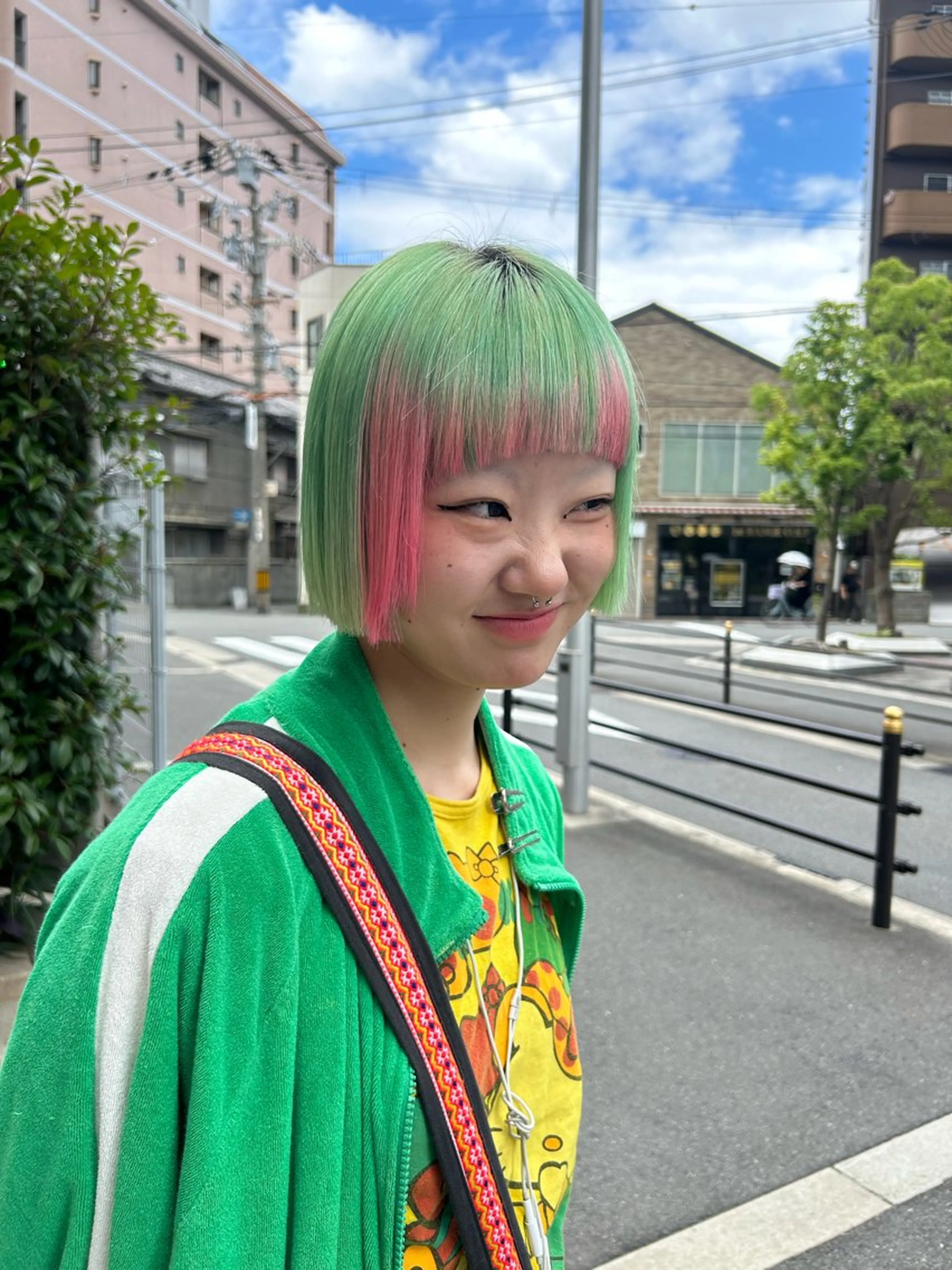 ショート カラー デザインカラー ハイトーンカラー げん/梅田美容室 中崎町美容室のヘアスタイル