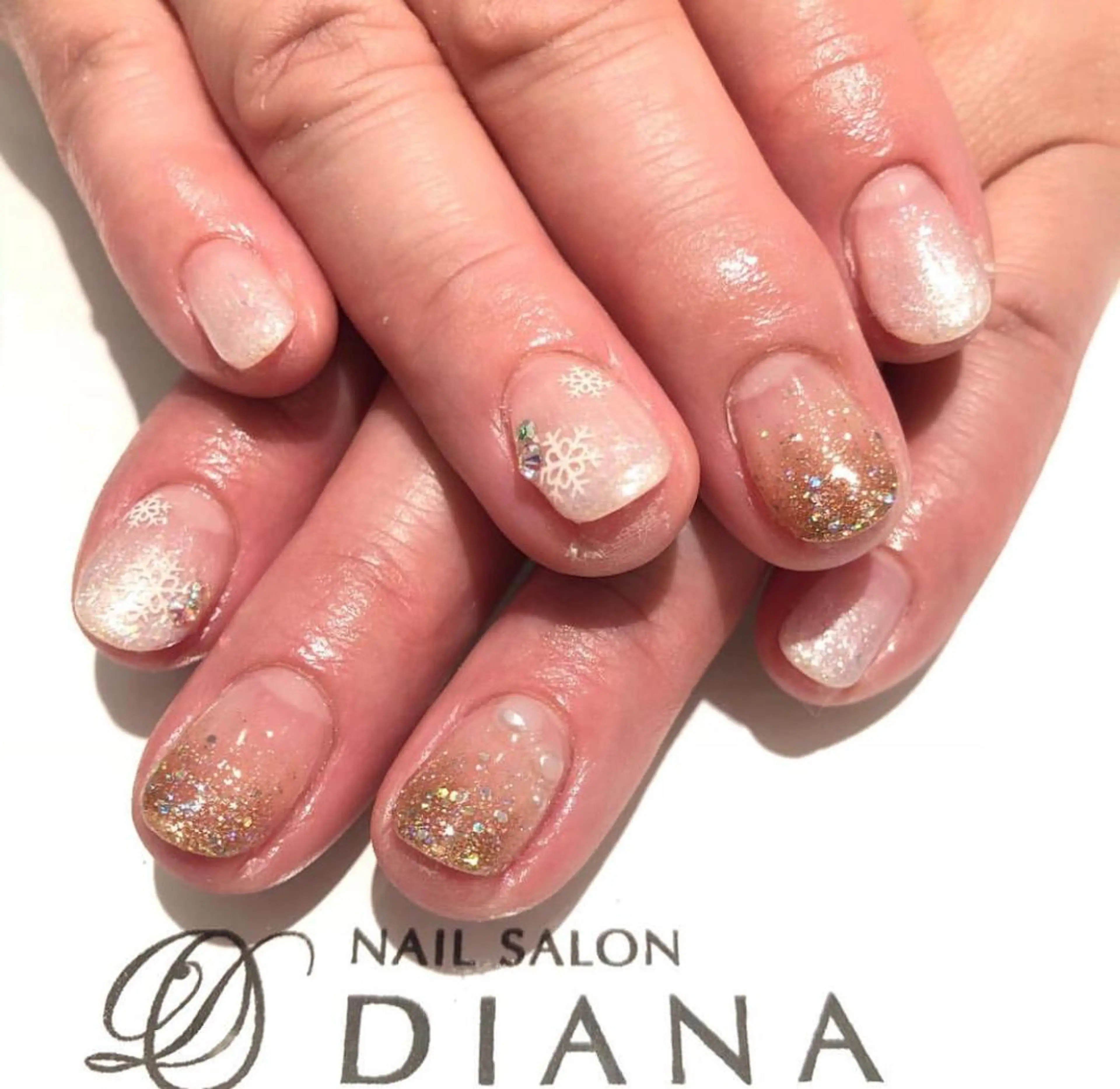 ショート カラー ネイル DIANAネイルサロン所属・NAILSALON DIANAのネイルデザイン