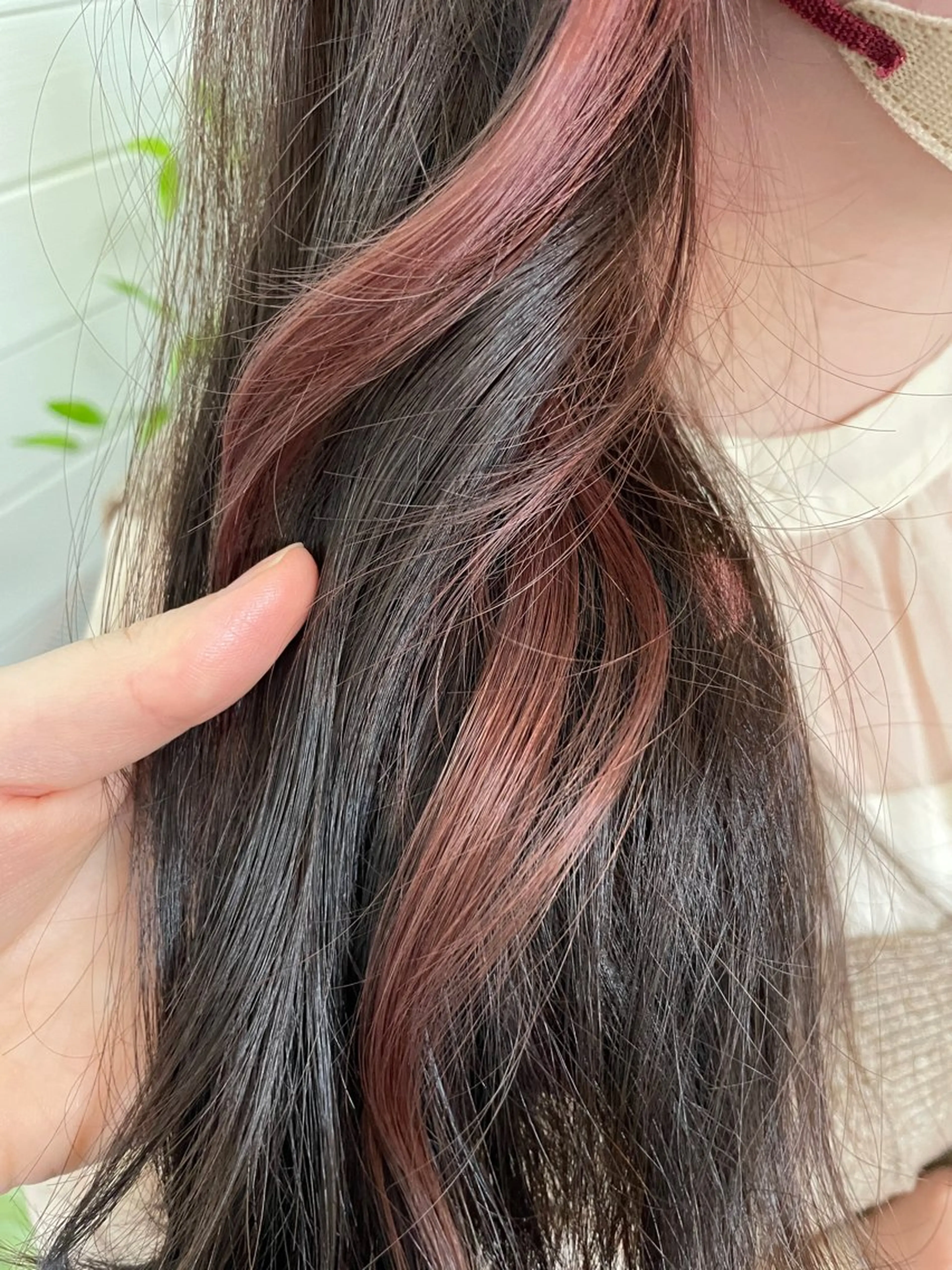 ポイントインナーブリーチ＋カラー＋髪質改善アクアトリートメントの写真