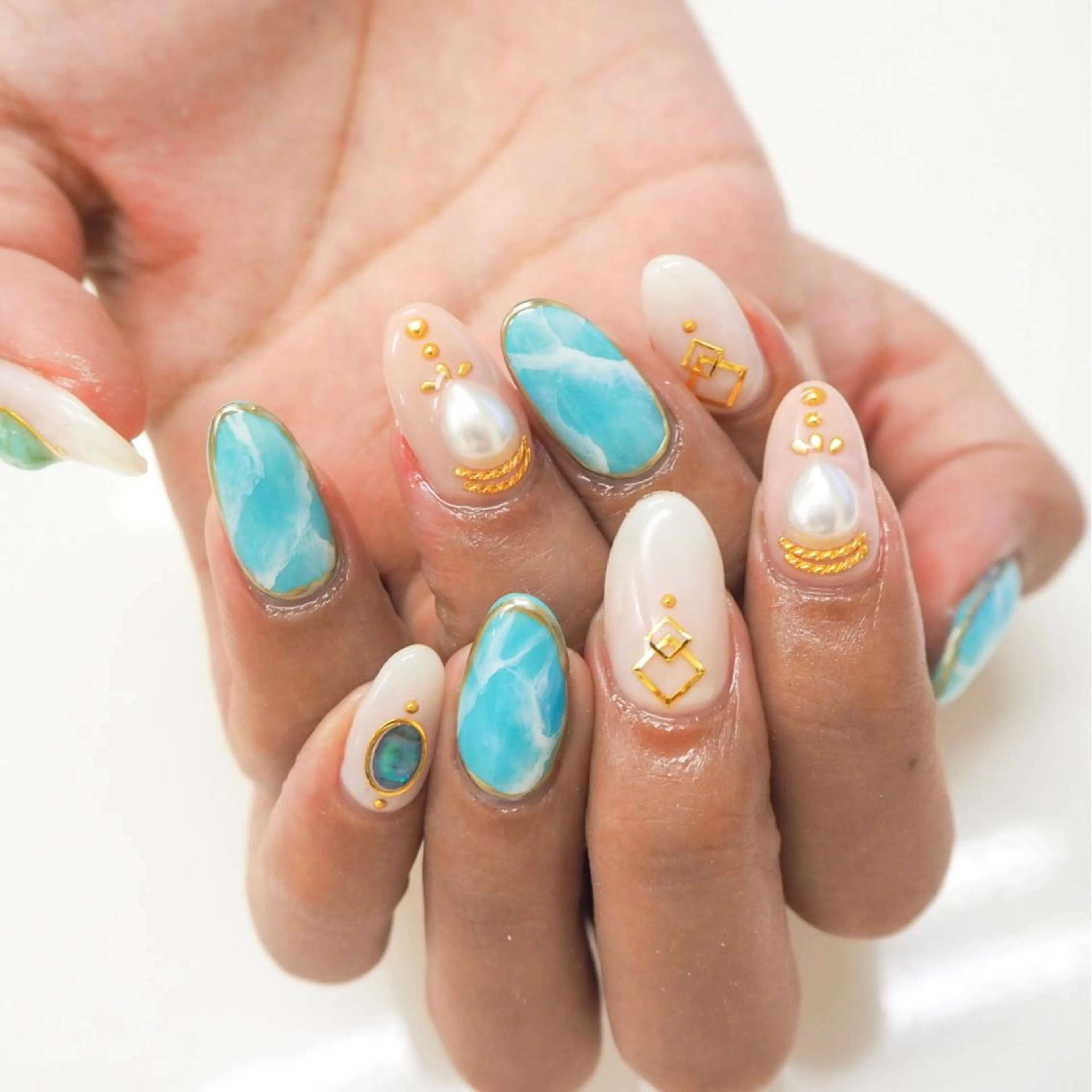 ネイル Hisaka Mikiのネイルデザイン