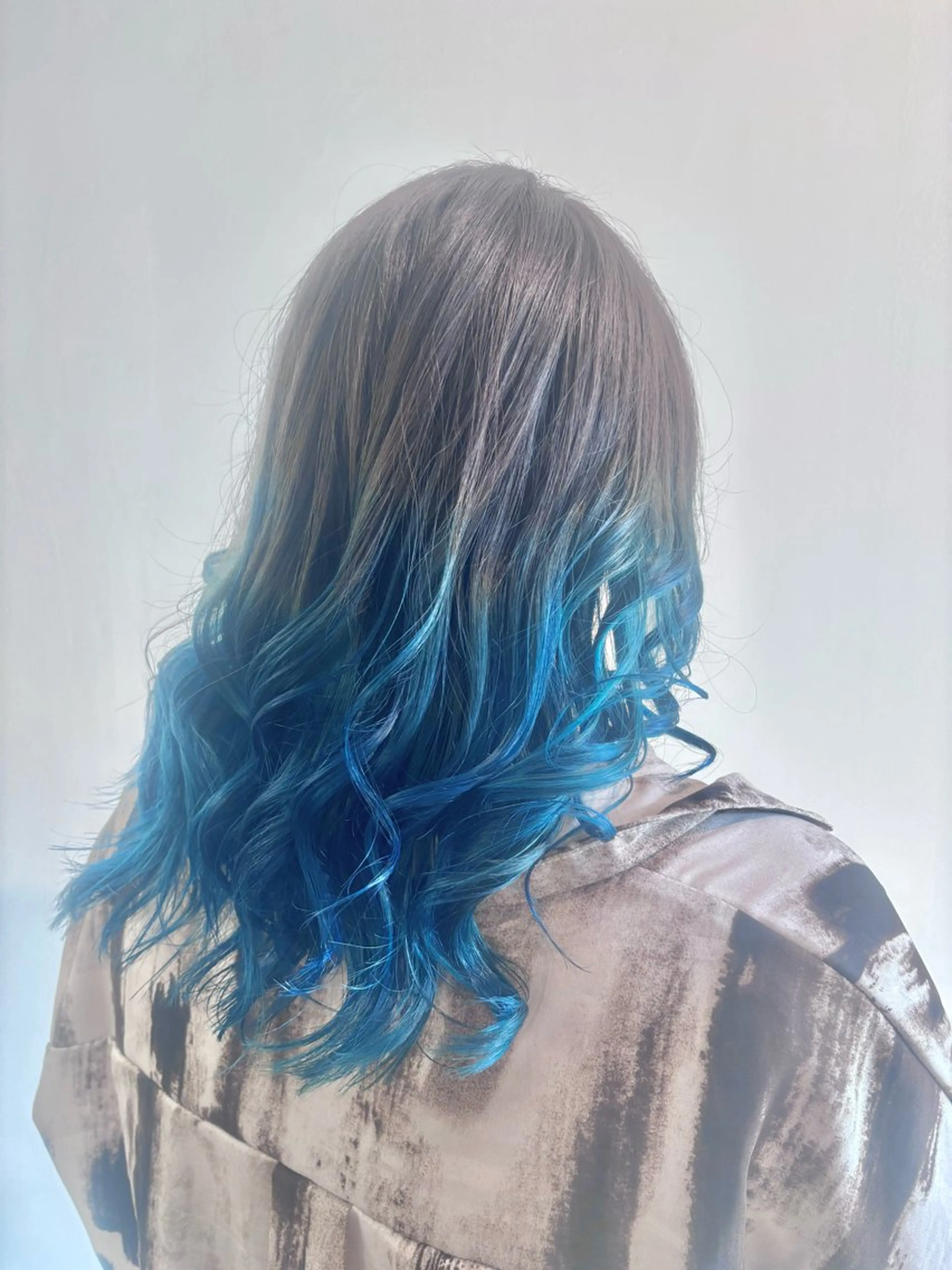 ロング カラー 古川 琴美のヘアスタイル