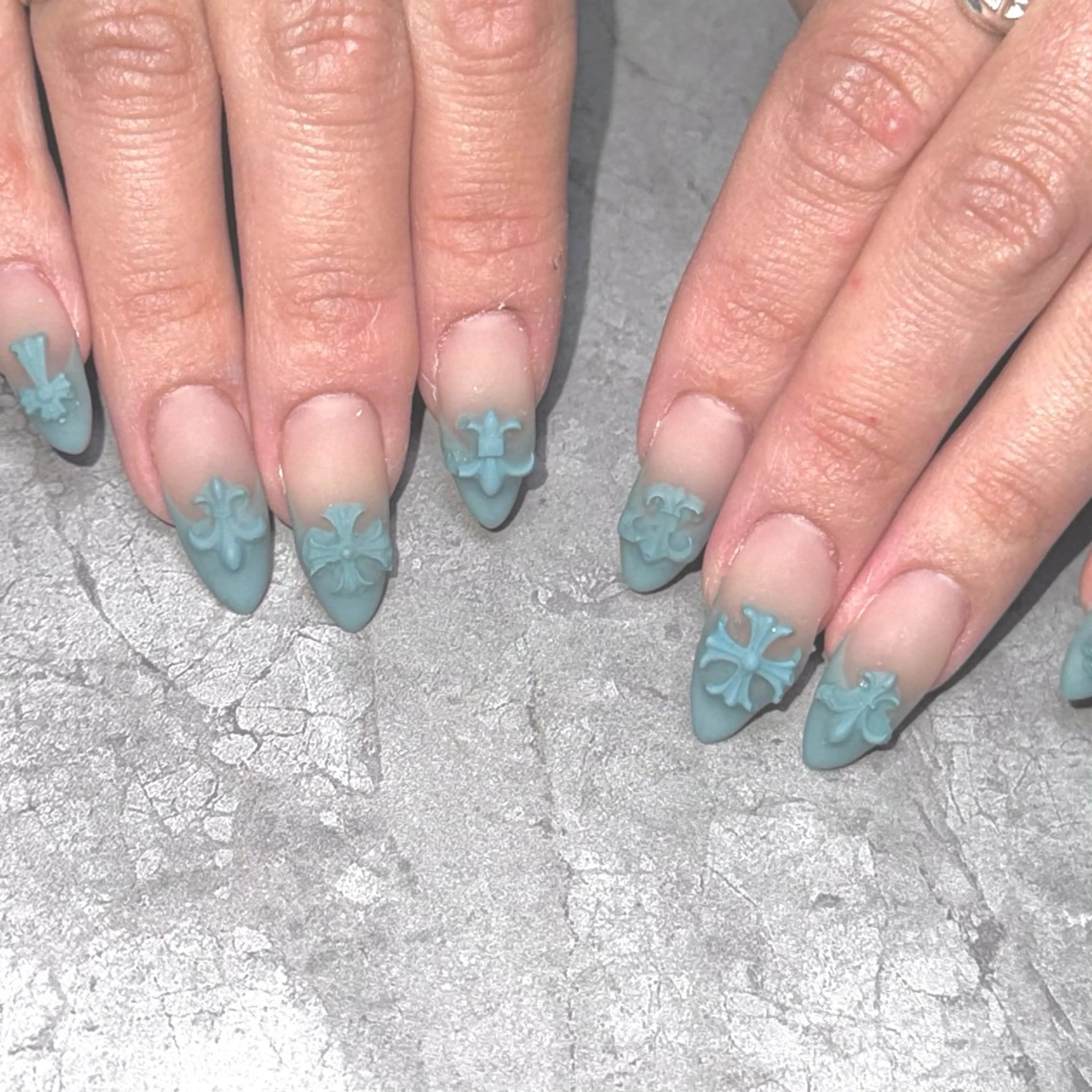 ネイル フレンチネイル マットネイル ワンホンネイル ハンドネイル Nail Salon Lillion【リリオン】所属・lillion karenのネイルデザイン