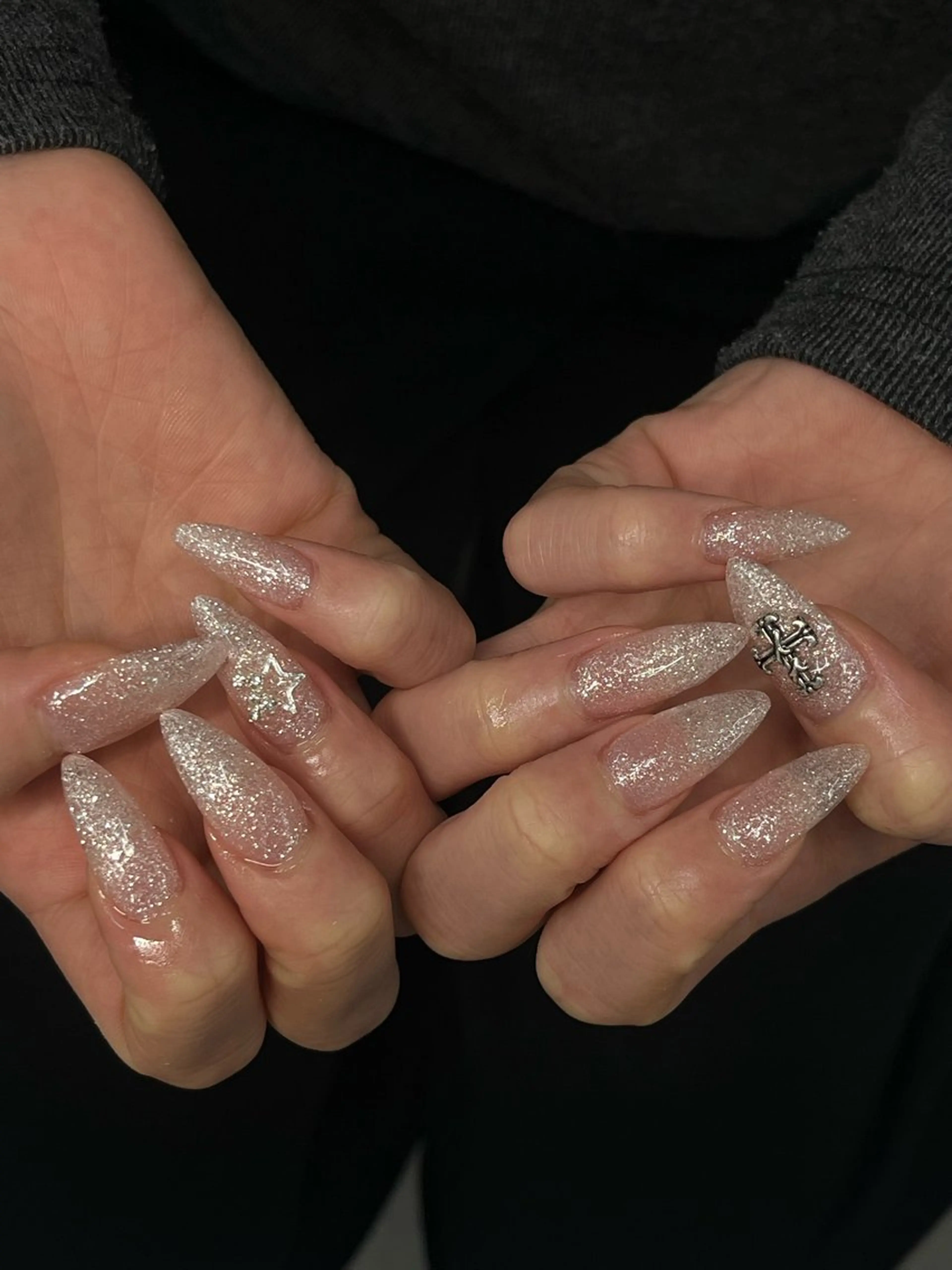 【パーツ2つプレゼント🌟】長さ出し10本+ワンカラー/ラメグラ/フラッシュの写真