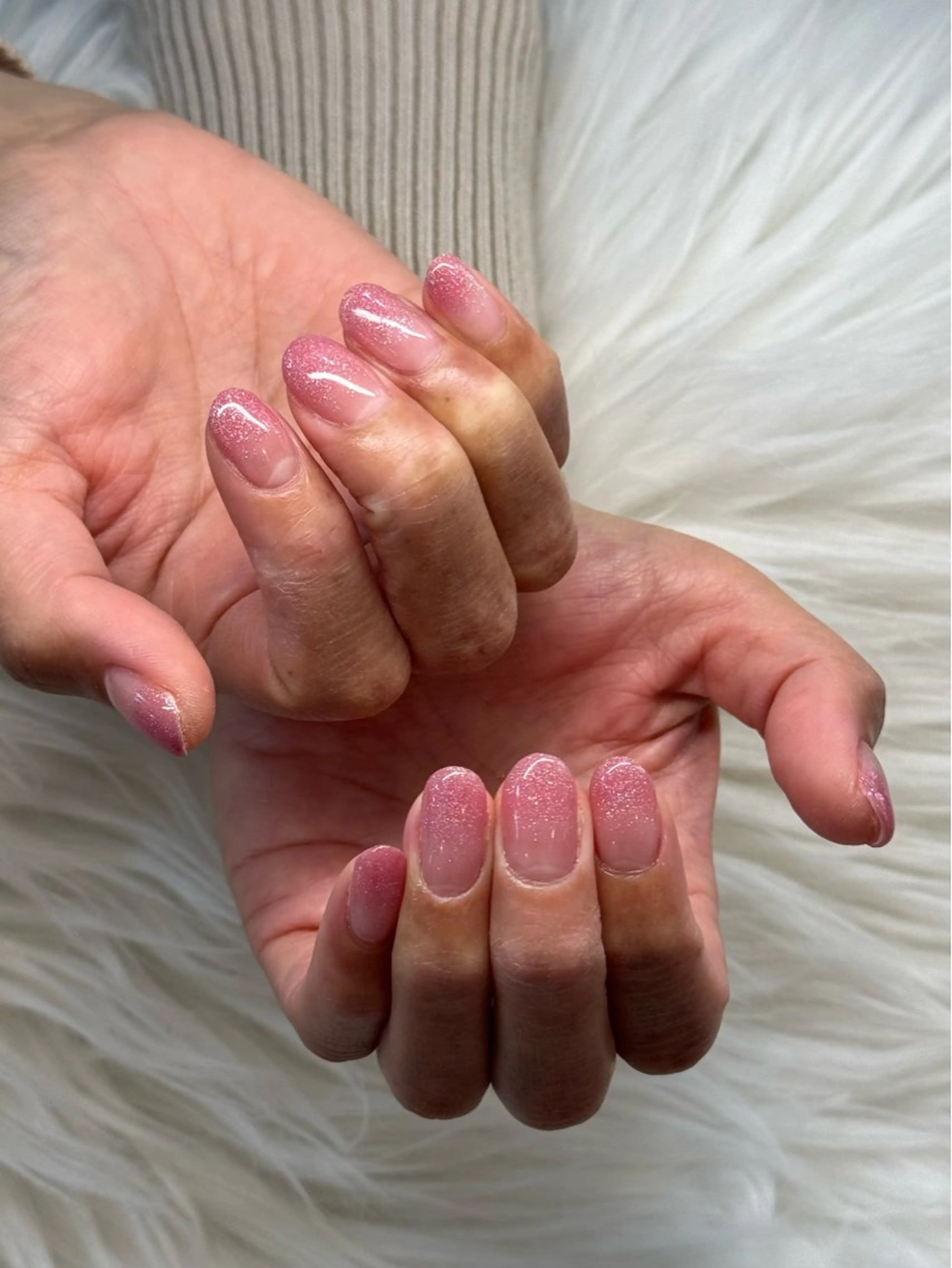 ネイル Loa　salon所属・小畑 寧捺のネイルデザイン