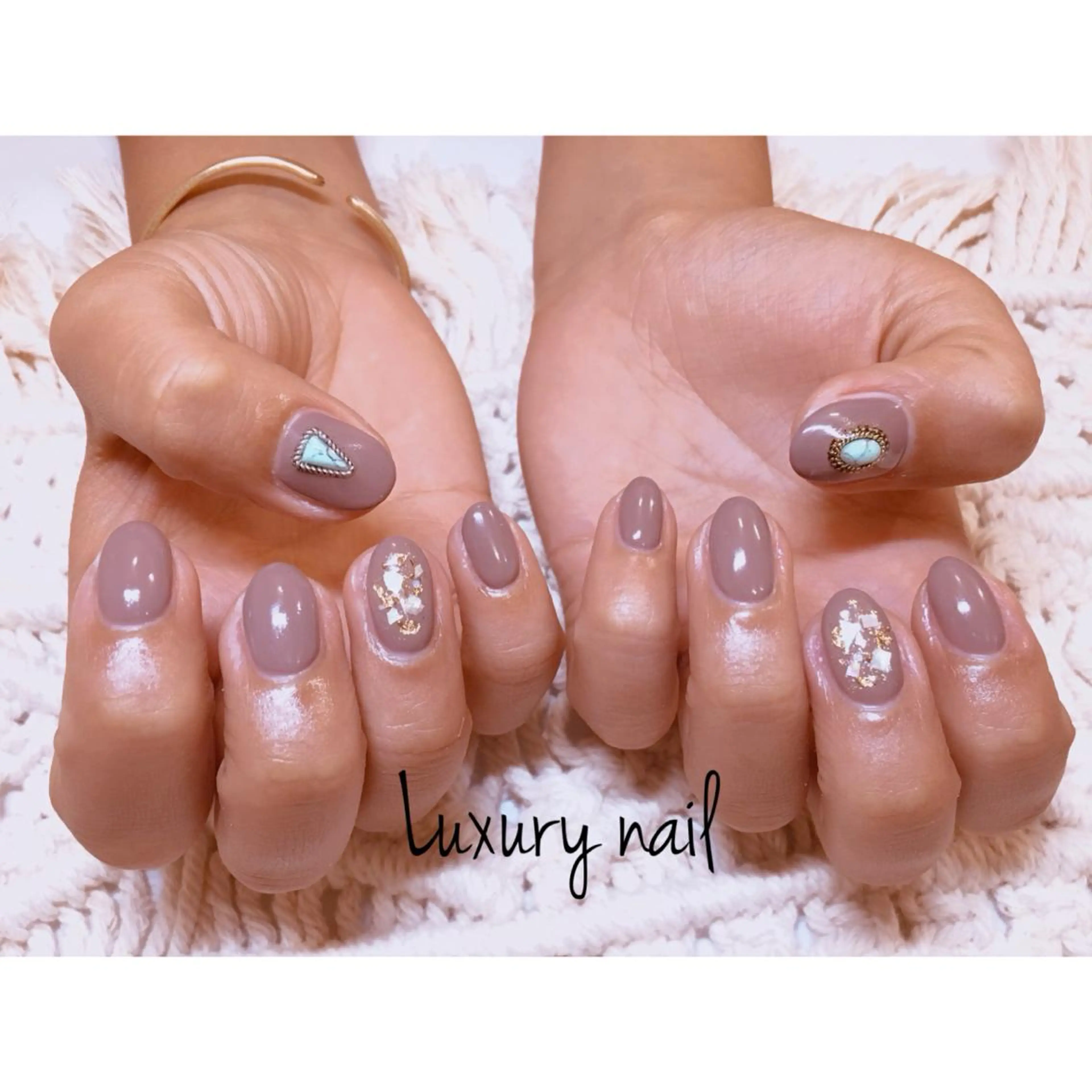 ネイル nail salon  aloalo所属・Nailist Ayaのネイルデザイン