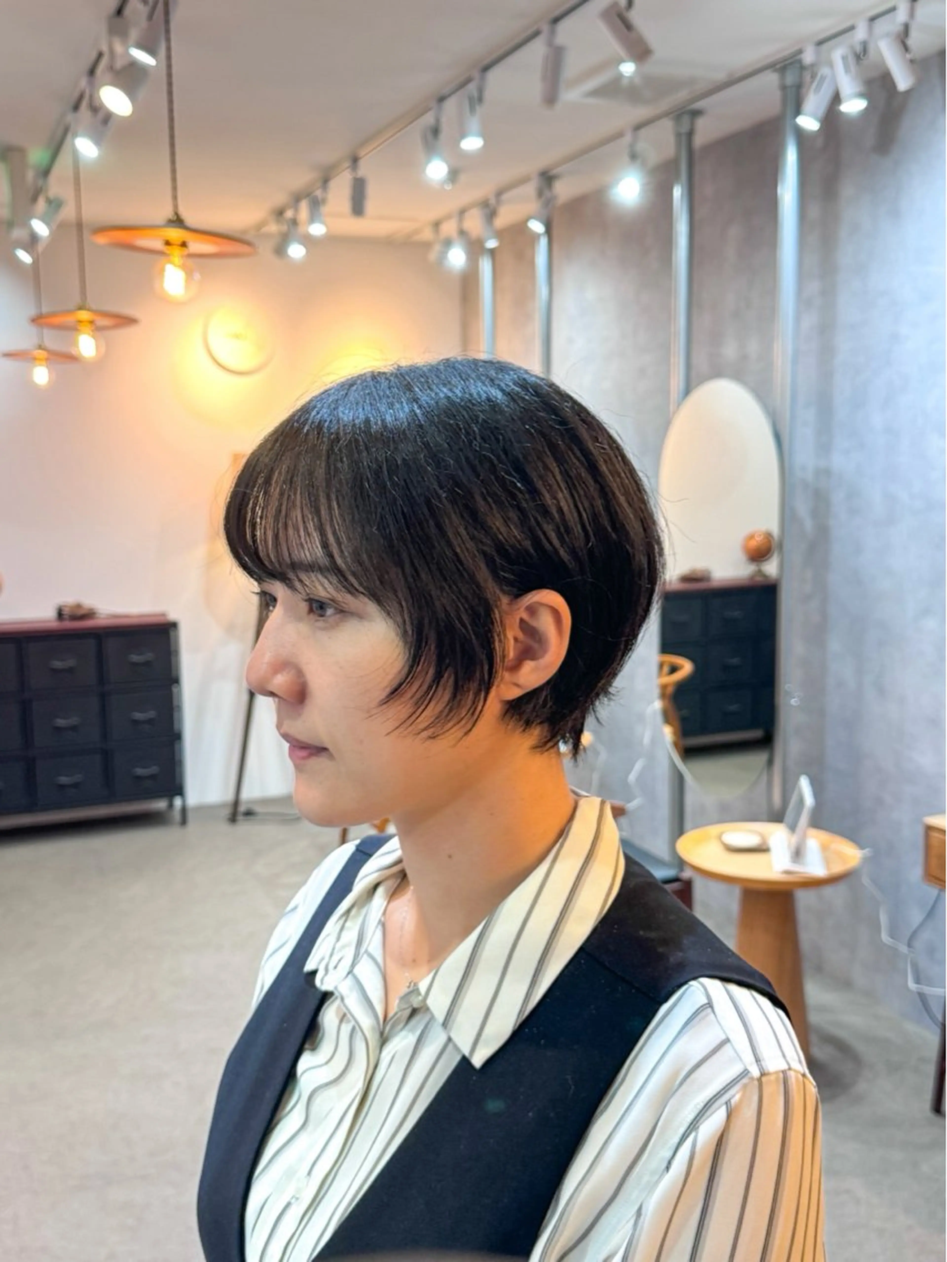 ショート ボブ ハイライト レイヤーカット シースルーバング ショートヘア benji_名駅店所属・原颯希/ ボブ/ショートのヘアスタイル