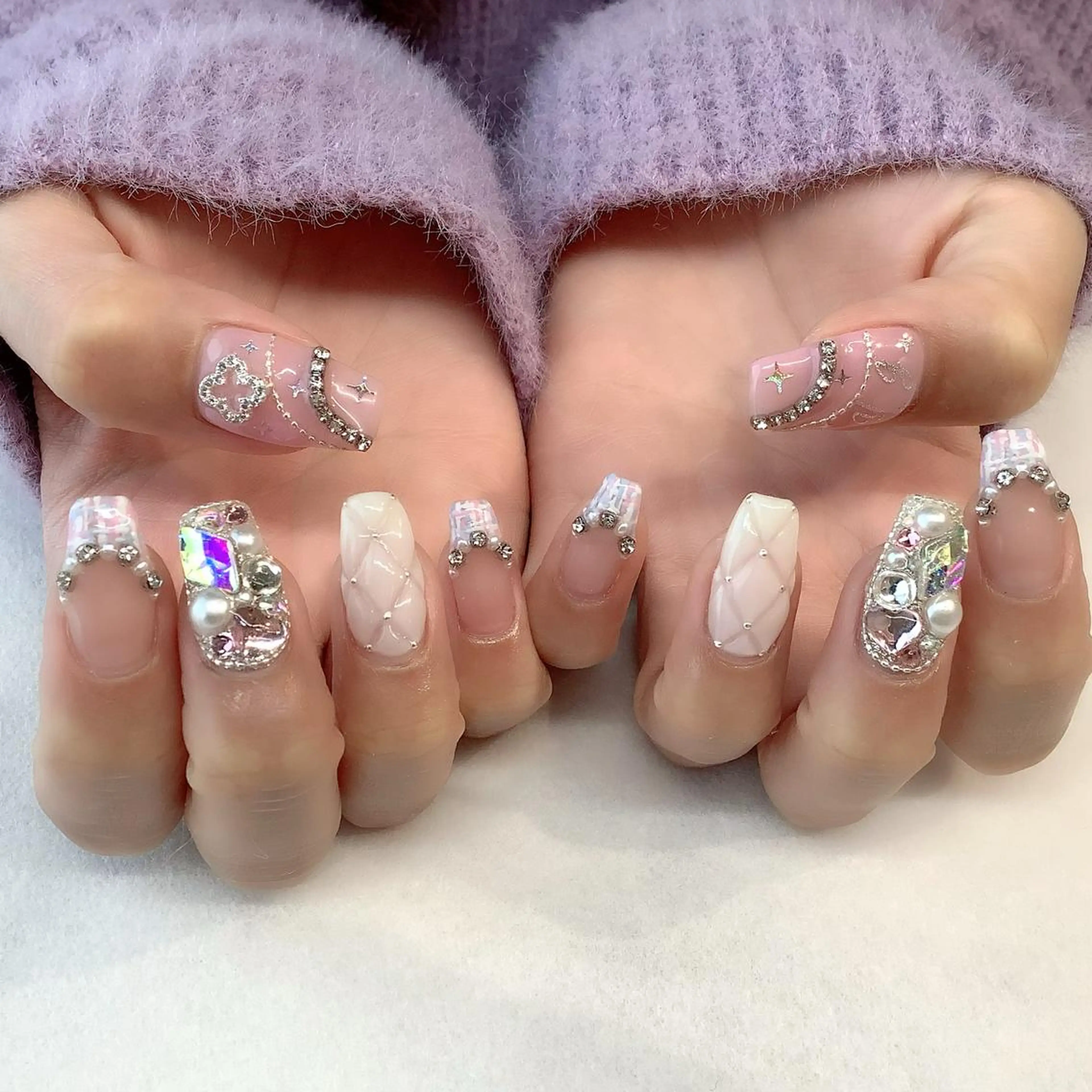 ネイル ハンドネイル 💎🐰 saki. m 🐰💎のネイルデザイン