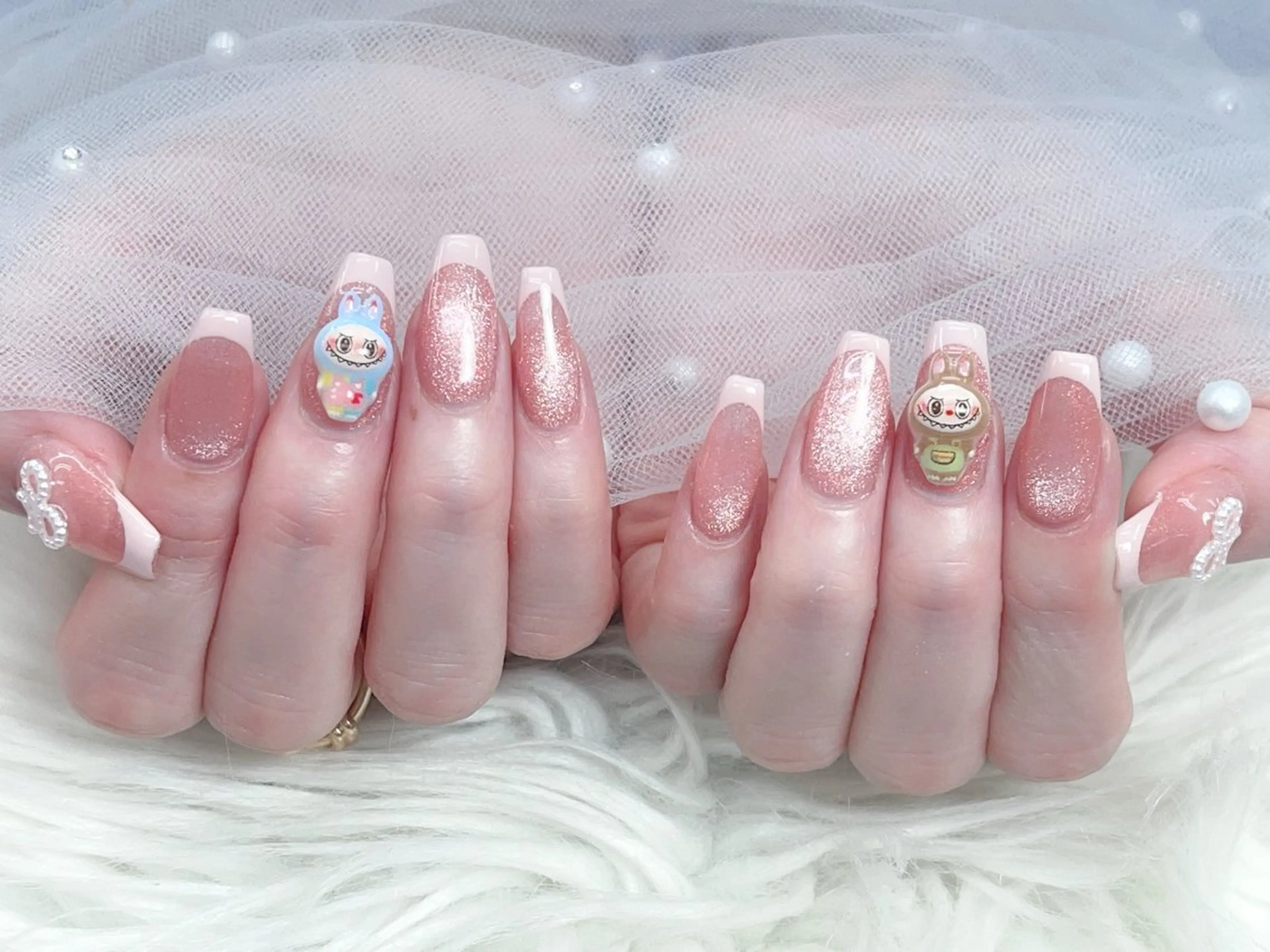 メンズ ネイル メンズ韓国風 アートネイル フレンチネイル ジェルネイル キラキラネイル ハンドネイル Bloom スカルプ専門店のネイルデザイン