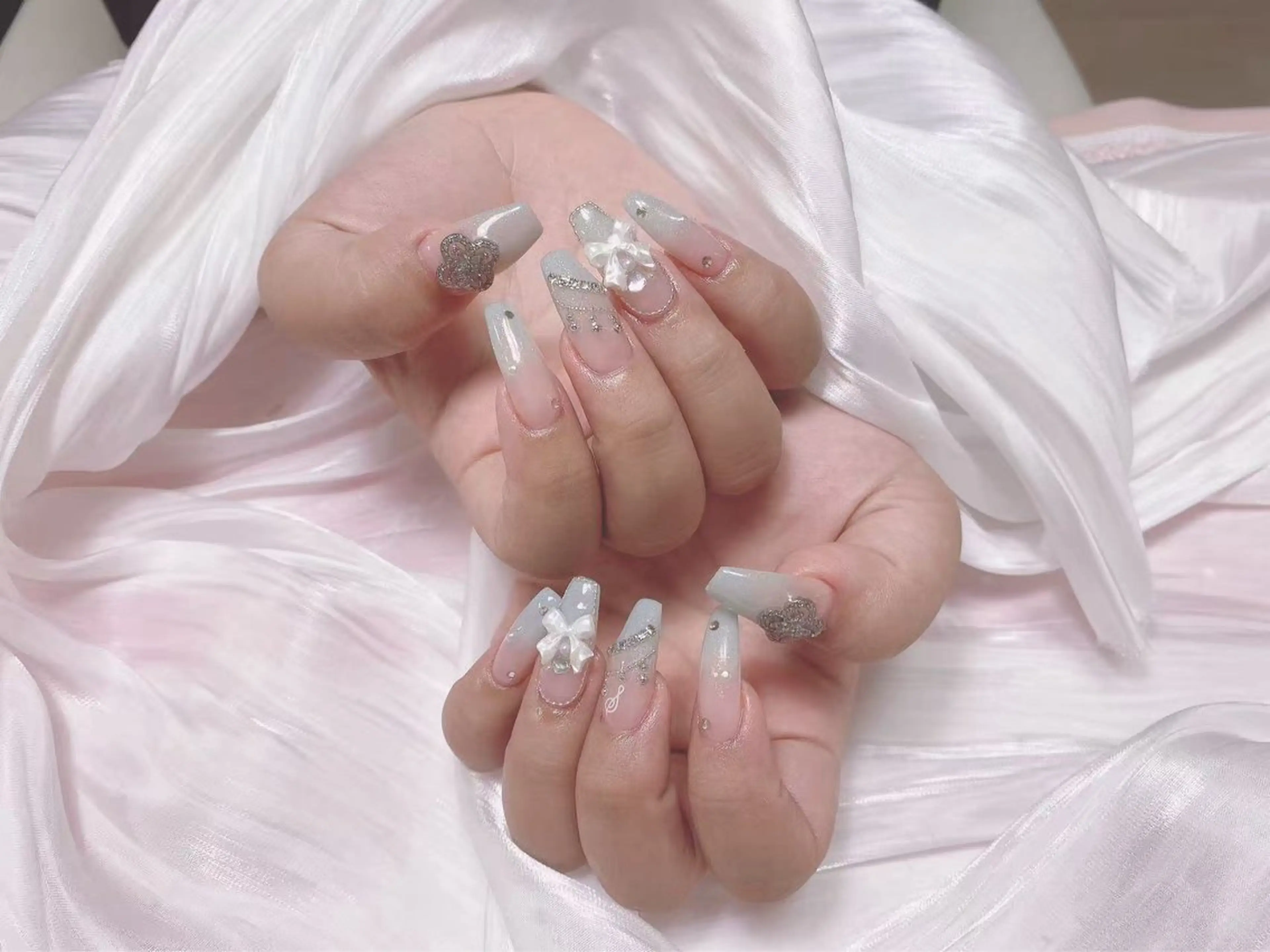 ネイル ジョリ kasumi🌹💅のネイルデザイン