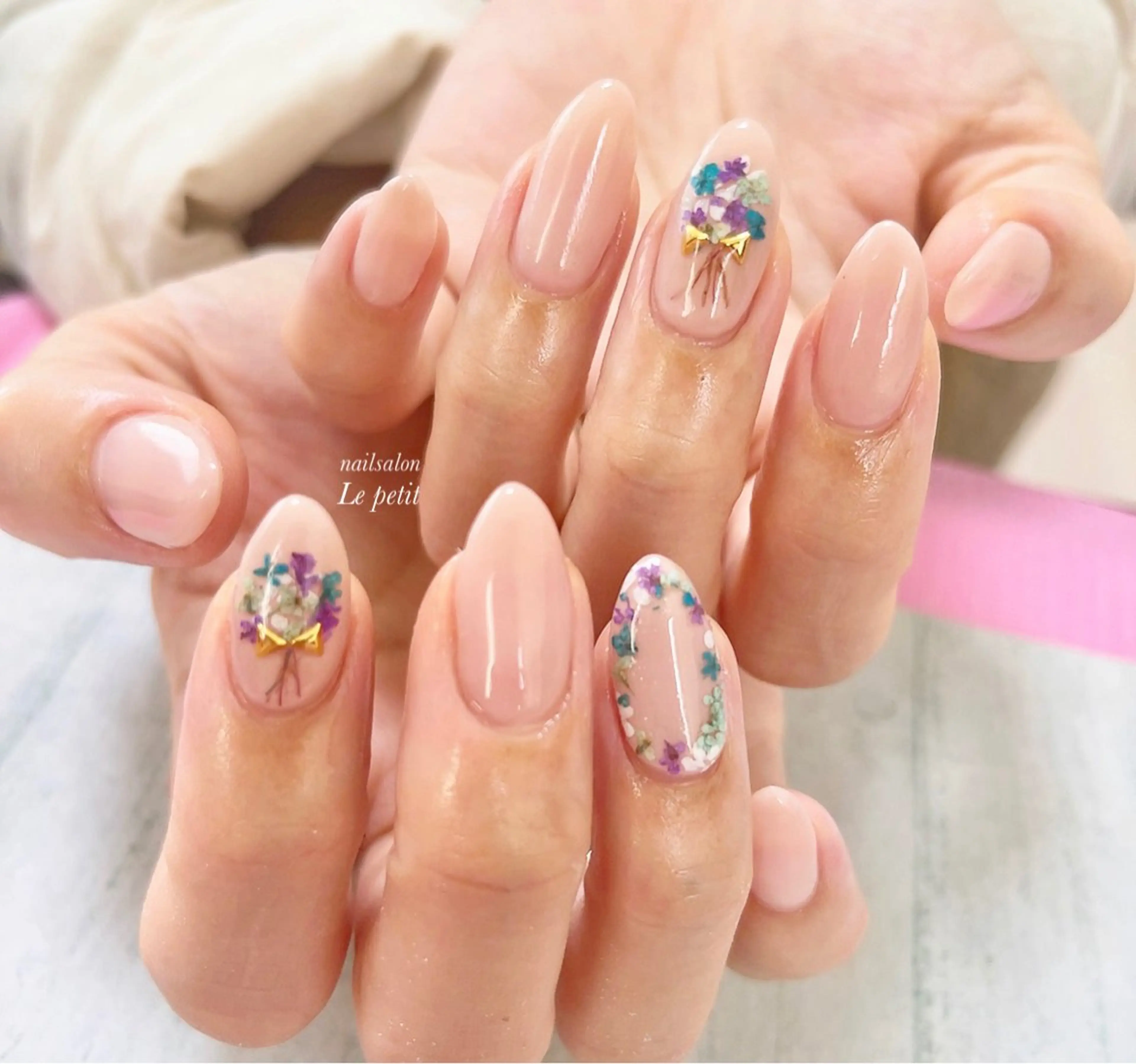 ネイル 石野 広佳のネイルデザイン