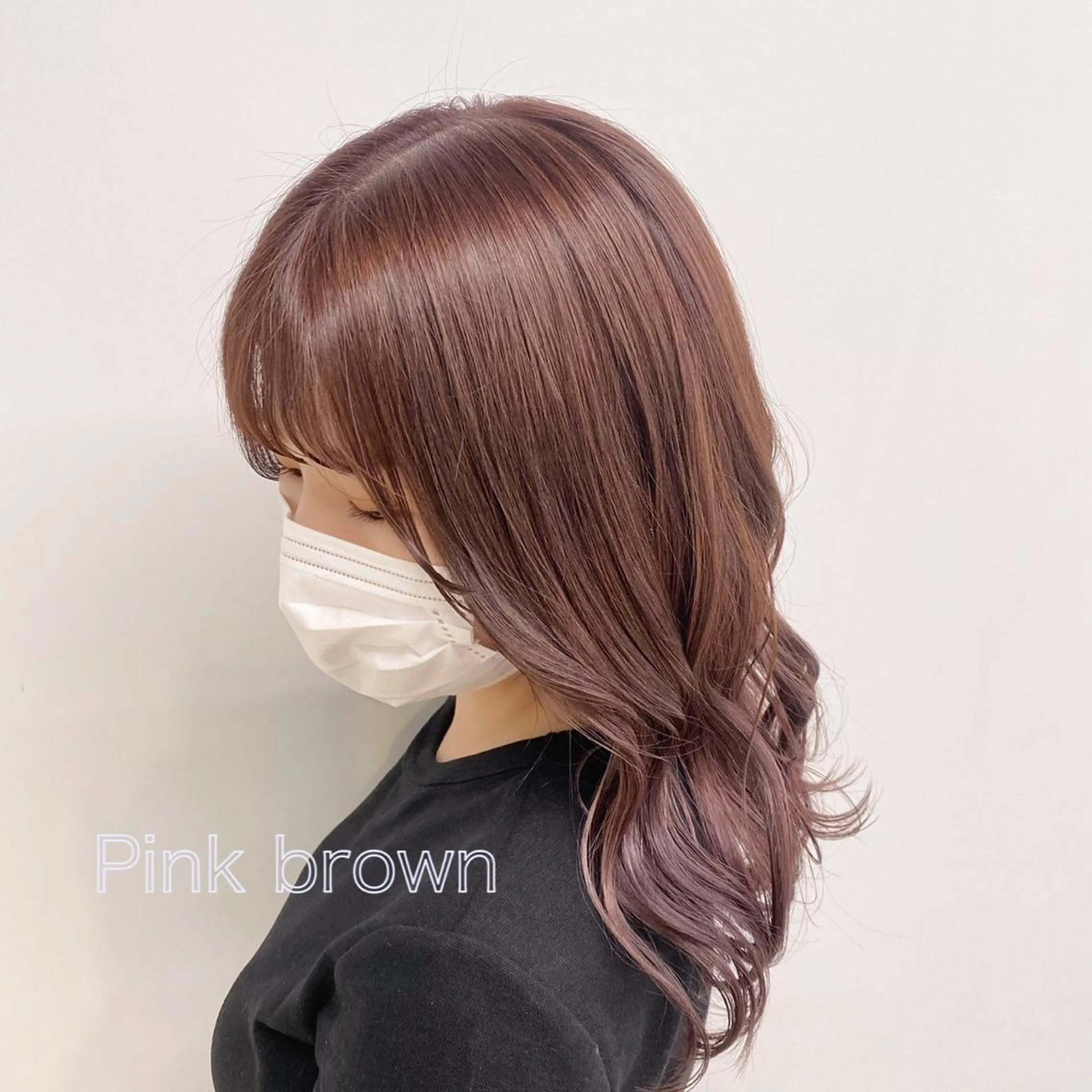 ロング カラー ヘアアレンジ ネイル マツエク・マツパ ピンクカラー カラーマツエク ピンク 韓国レイヤー🕊️ 柔らかベージュ🧸のヘアスタイル