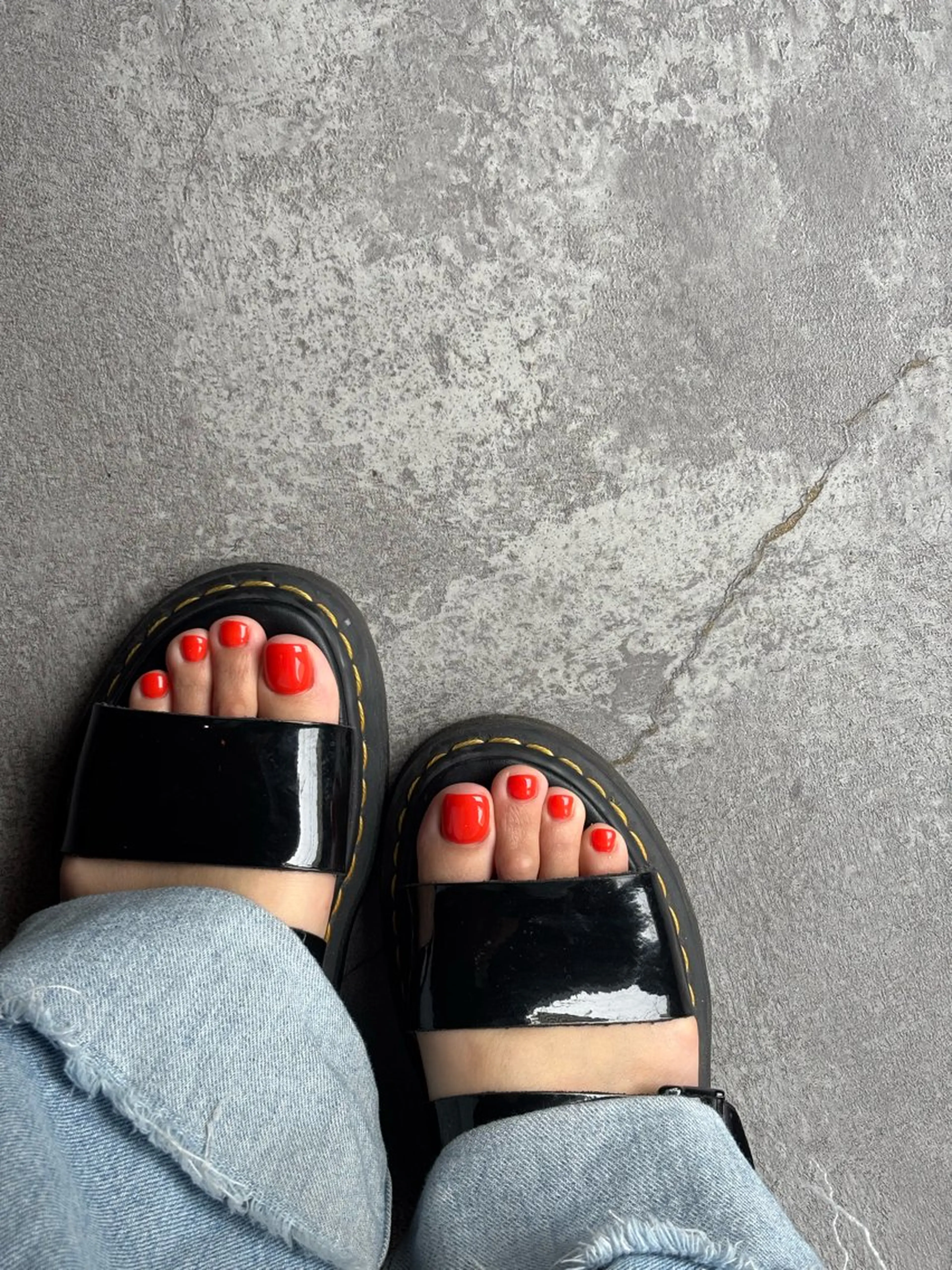 【ご新規様限定】フット🦶ワンカラー(オフ込み)の写真