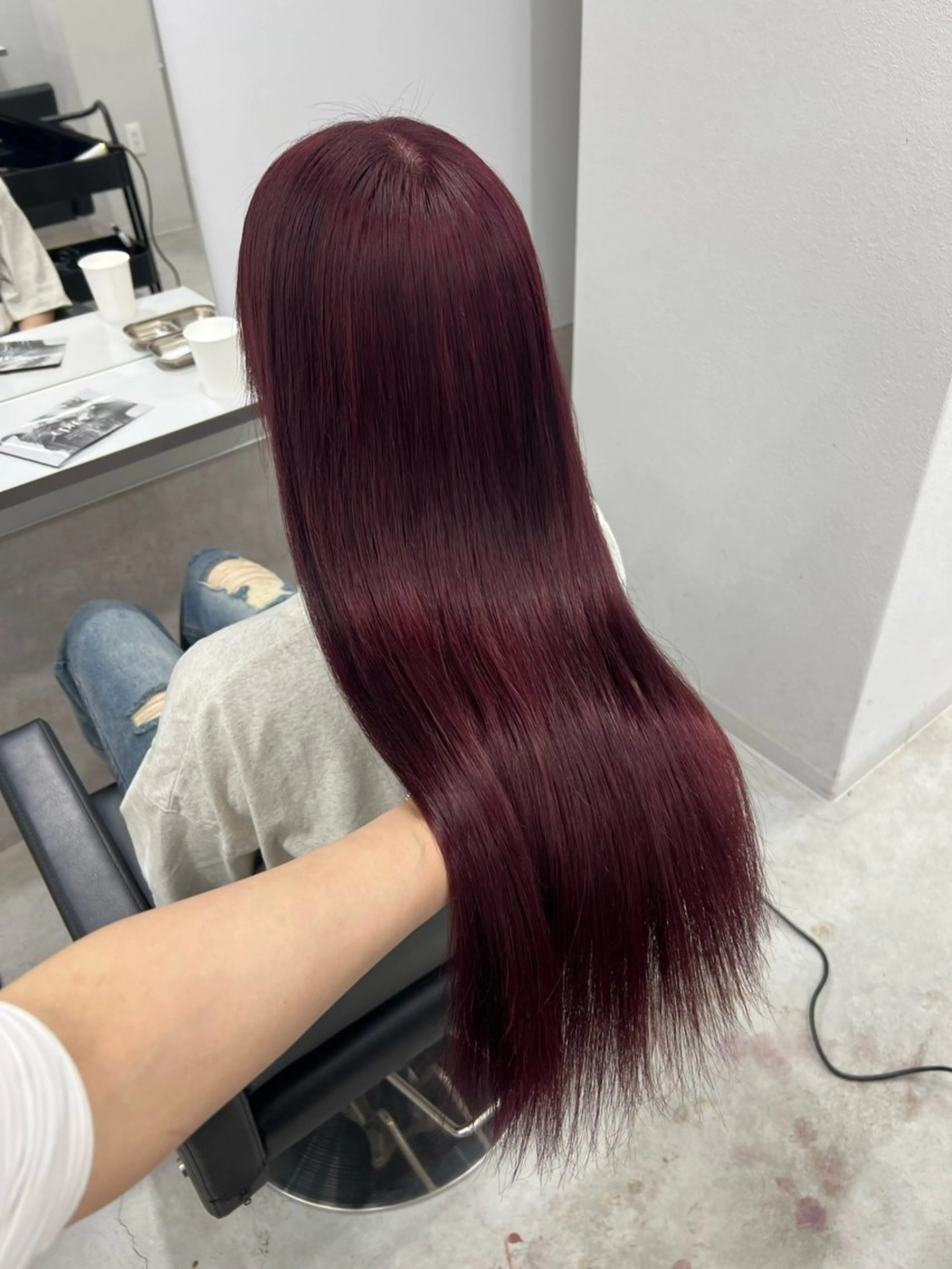 ロング ヘアカラー maya レイヤーカットのヘアスタイル