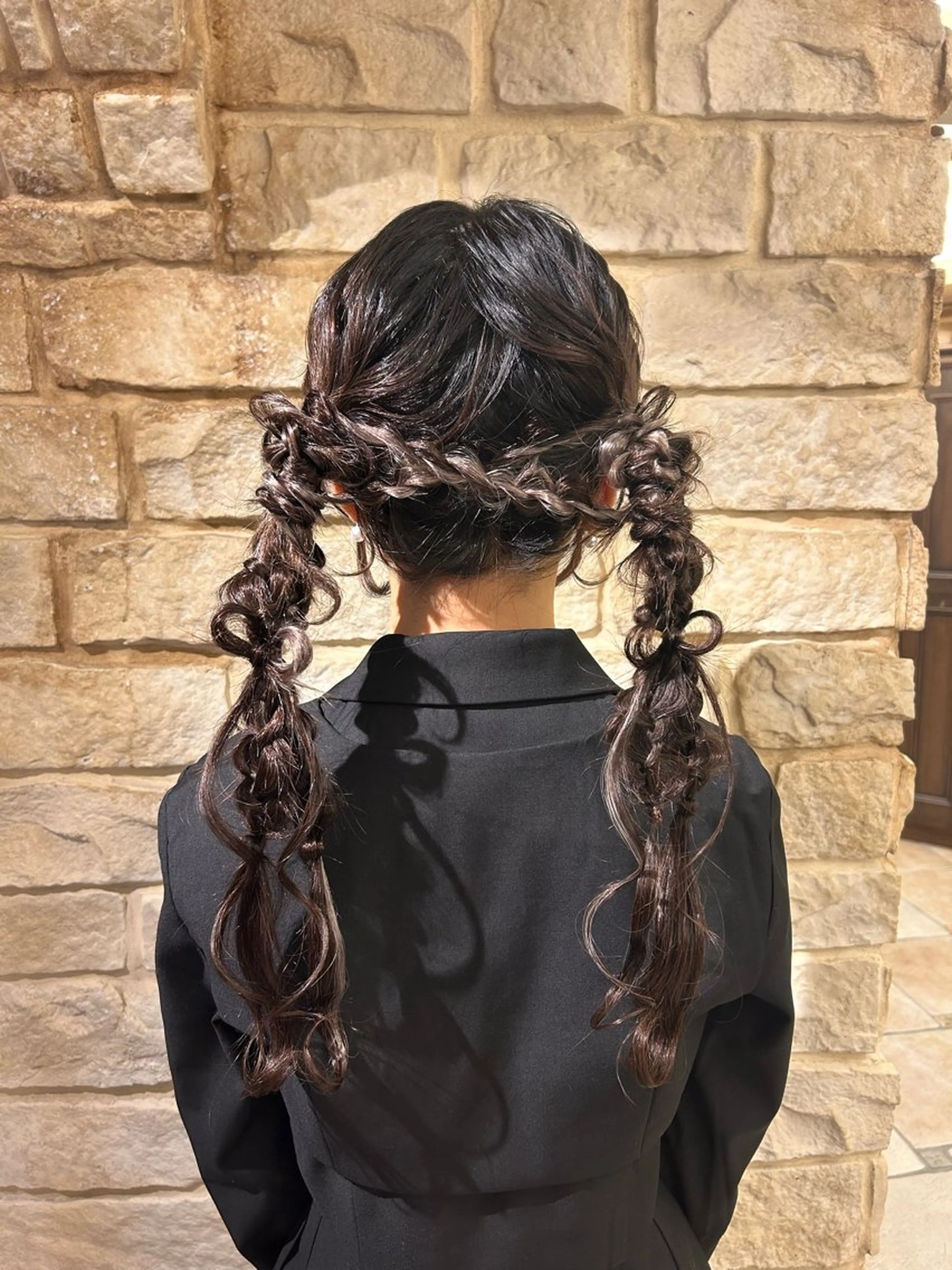 ロング ヘアアレンジ Mei /オリーブ カラー/アレンジのヘアスタイル