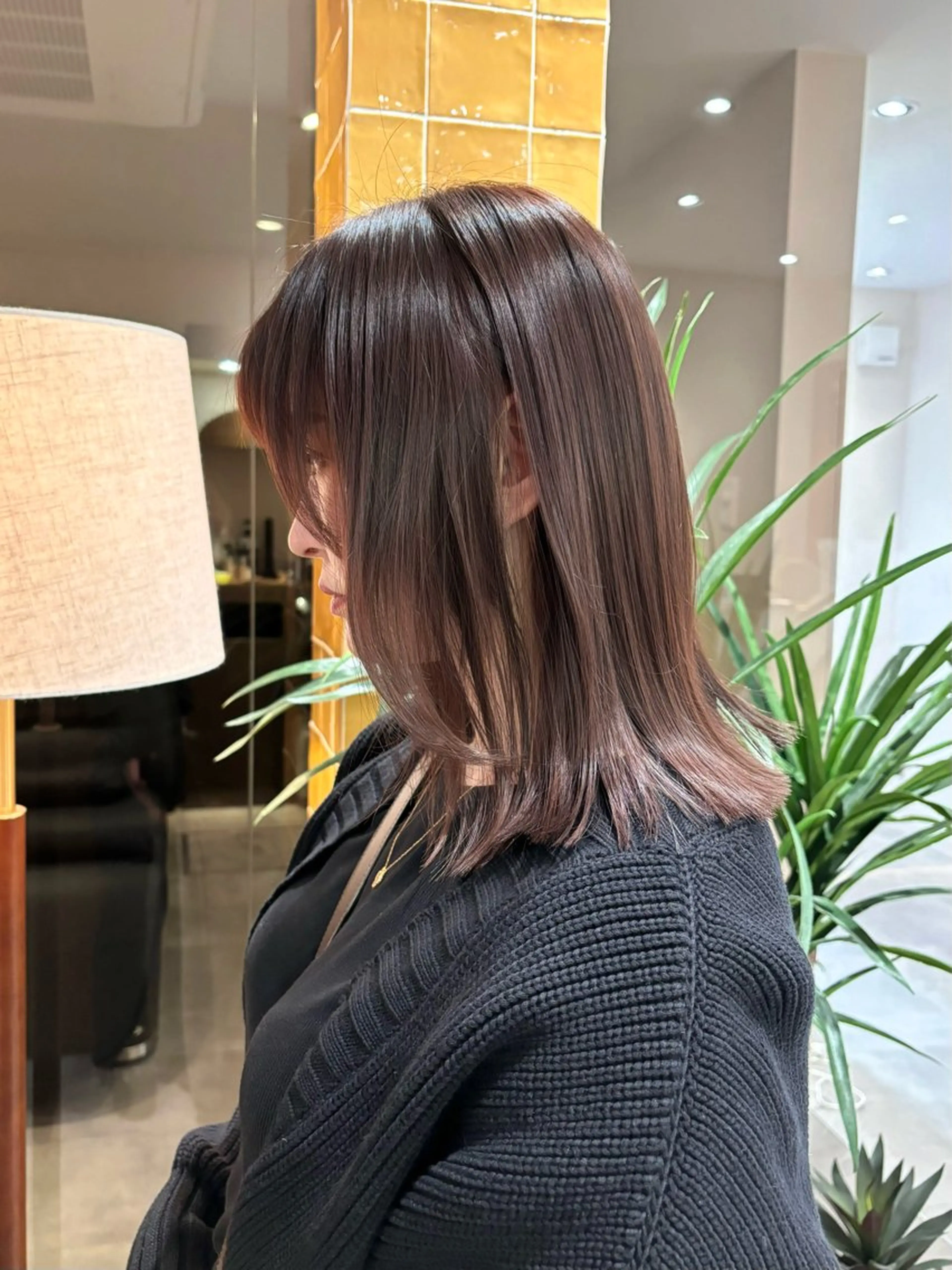 ミディアム ピンクブラウン カット ヘアカラー トリートメント 透明感✨女性特化💙 chihiroのヘアスタイル