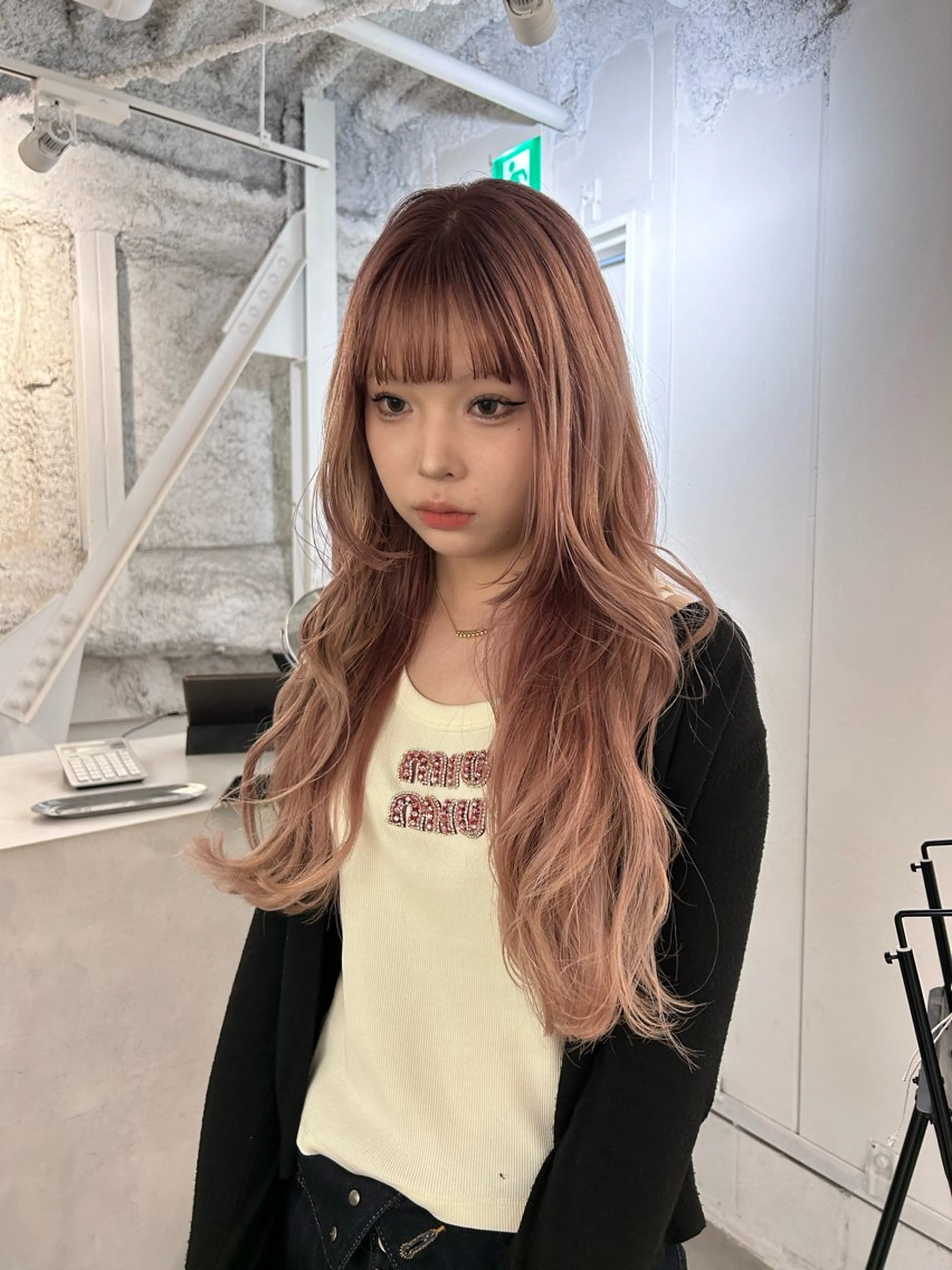 ロング カラー カット ヘアカラー 切りっぱなしBOB 職人💜Anzuのヘアスタイル