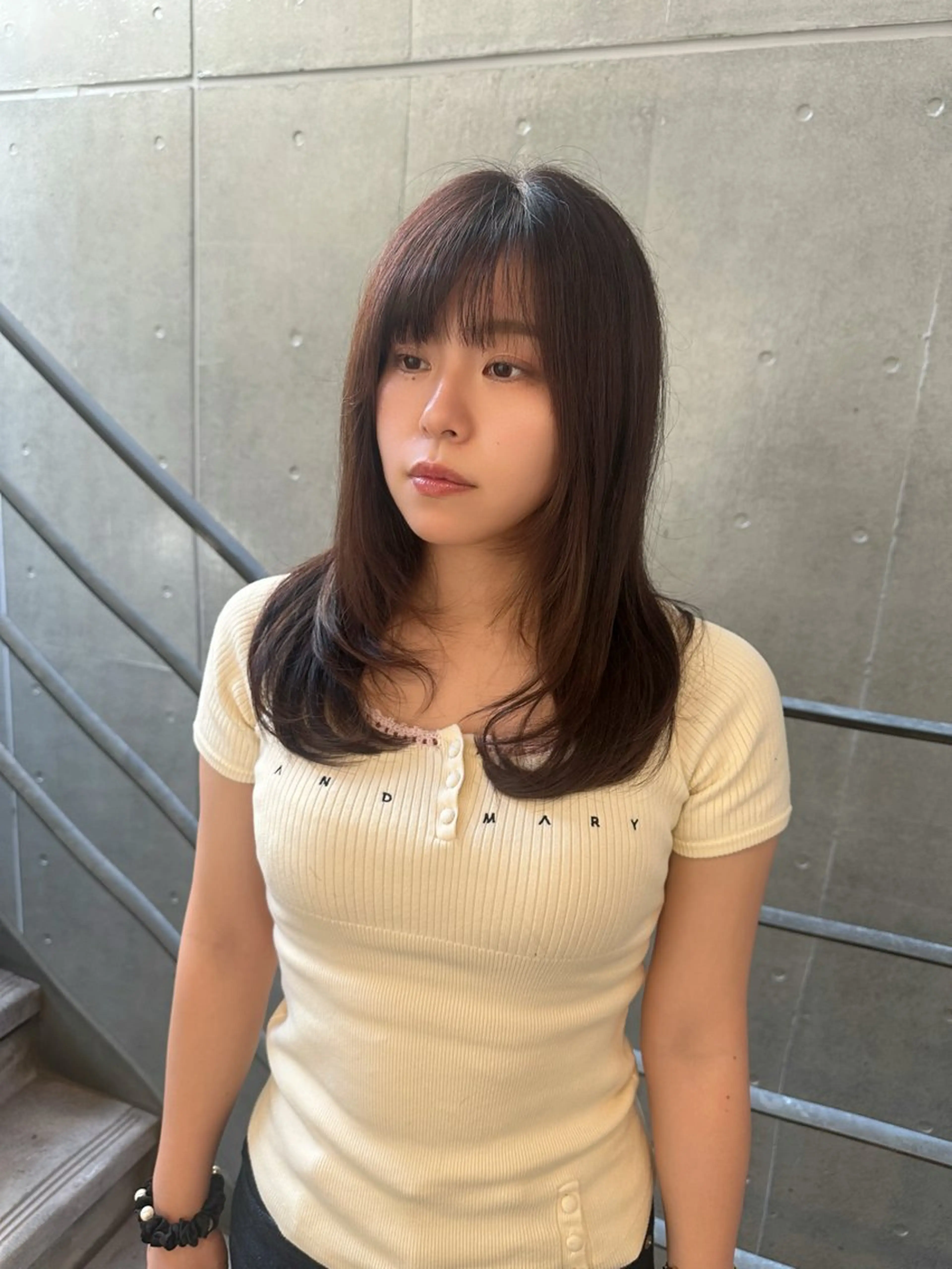 セミロング ピンクブラウン レイヤーカット VIVIE【ヴィヴィ】所属・髪質改善/韓国風 レイヤー/田村祐樹のヘアスタイル